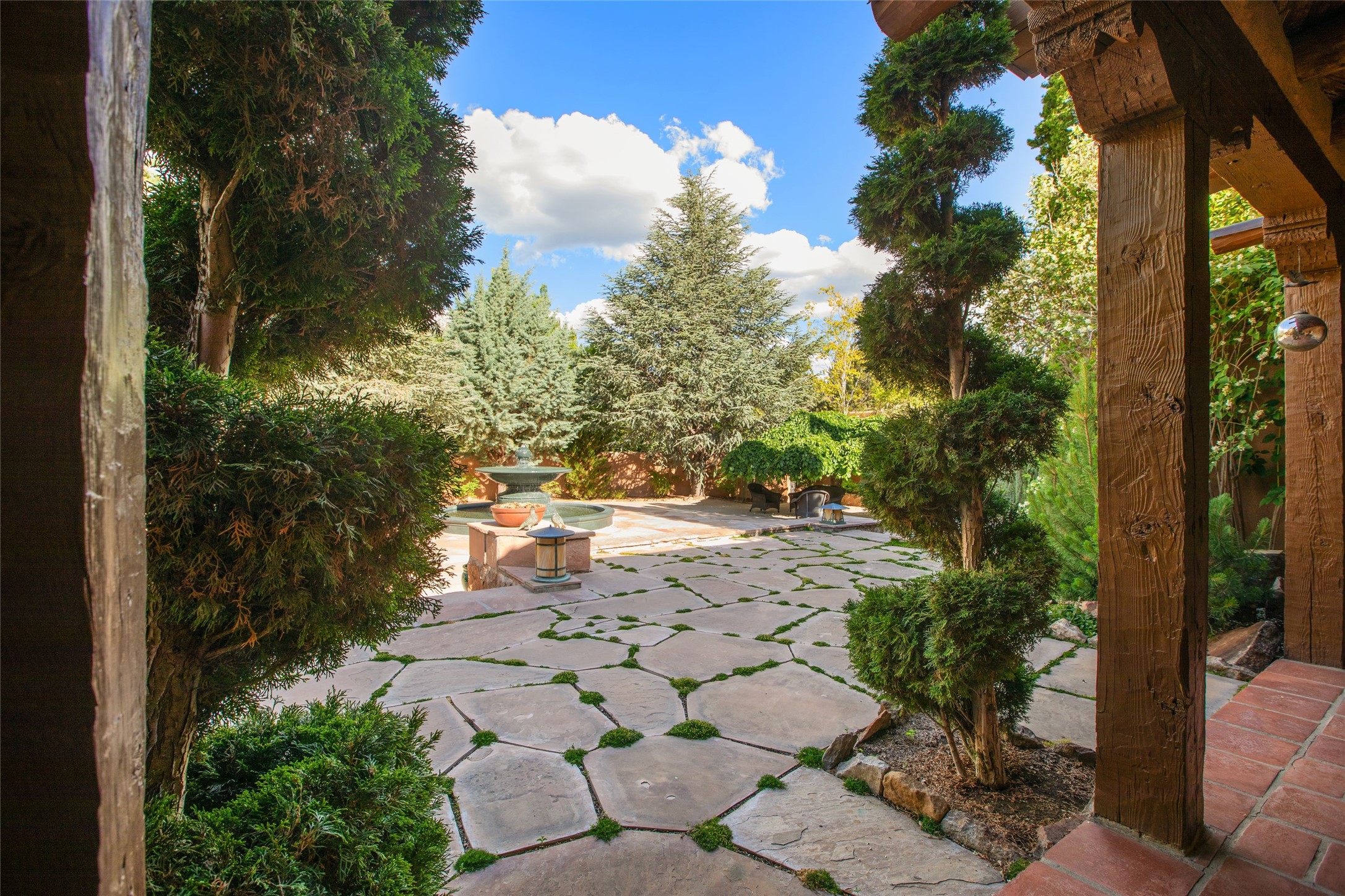 503 Camino Del Monte Sol