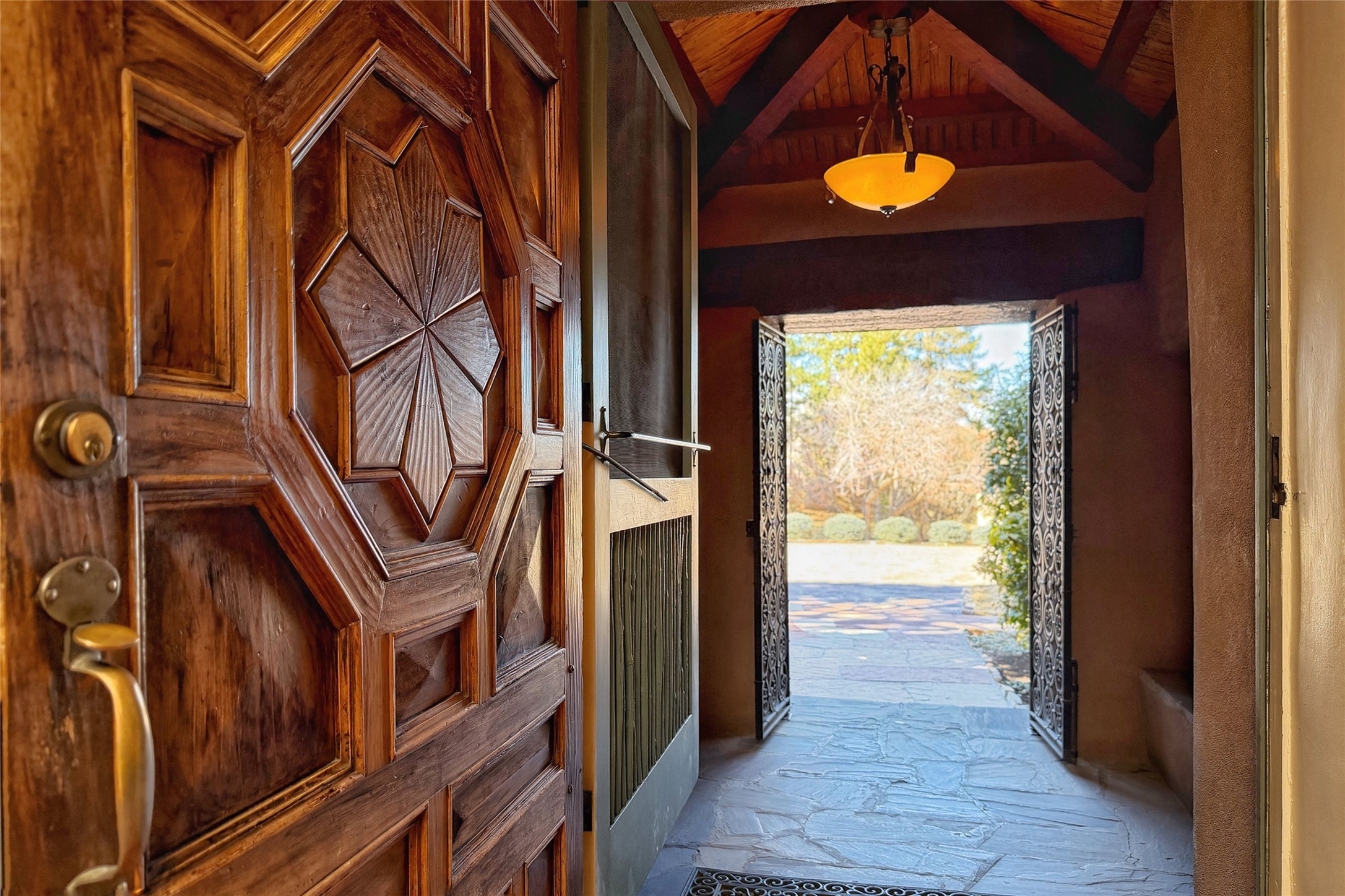503 Camino Del Monte Sol