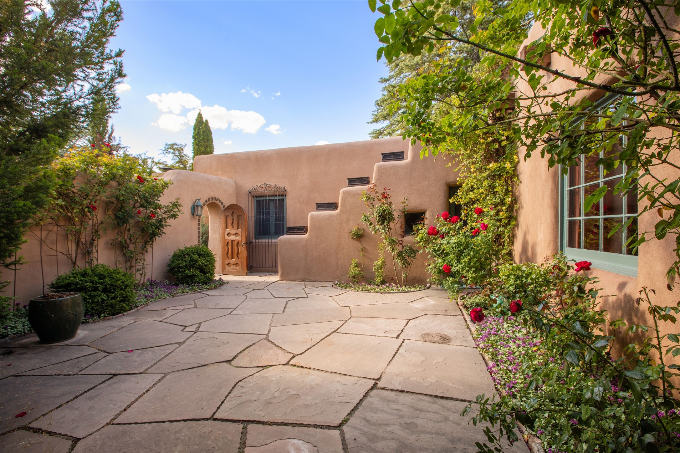 503 Camino Del Monte Sol