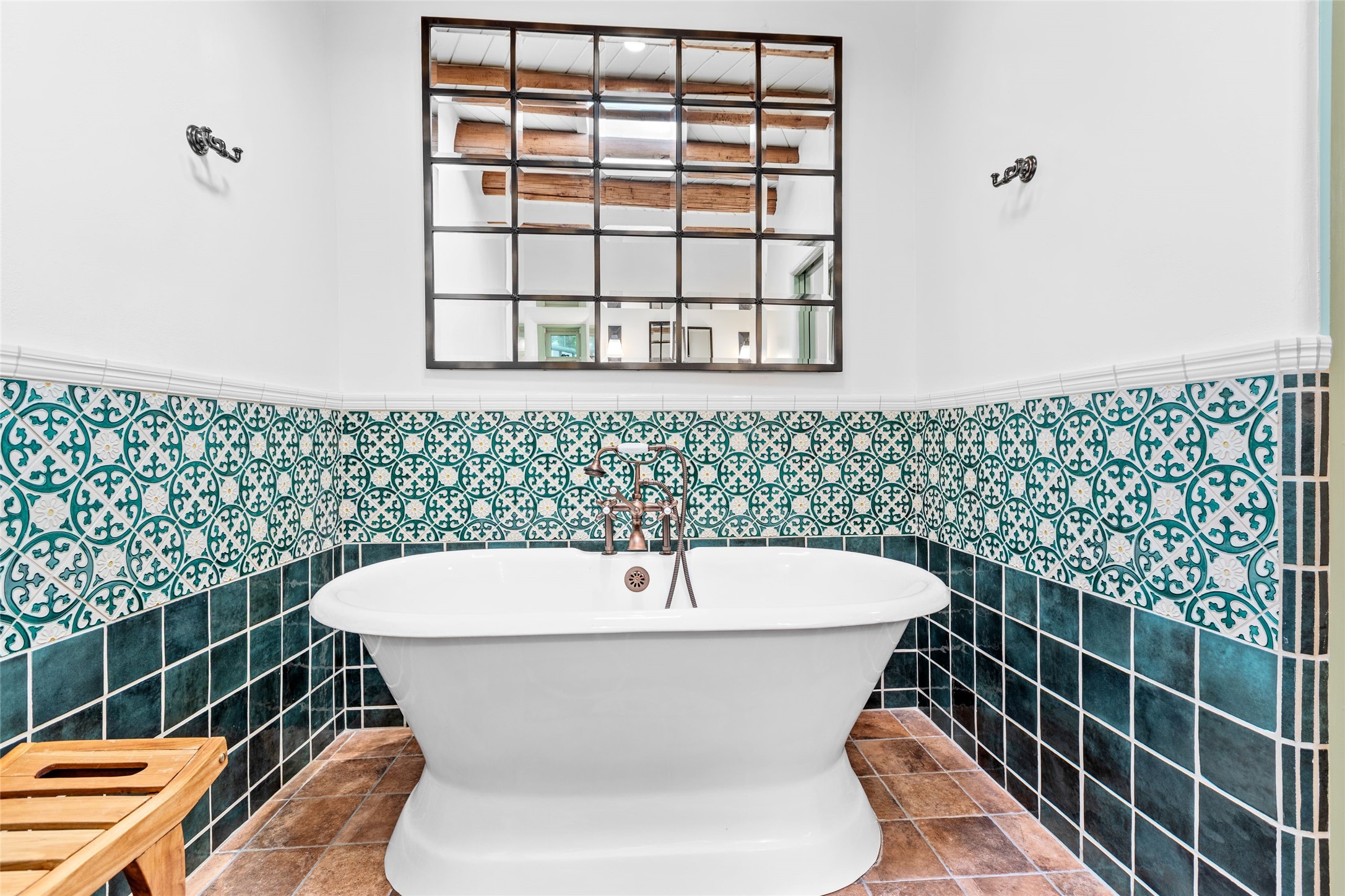 503 Camino Del Monte Sol