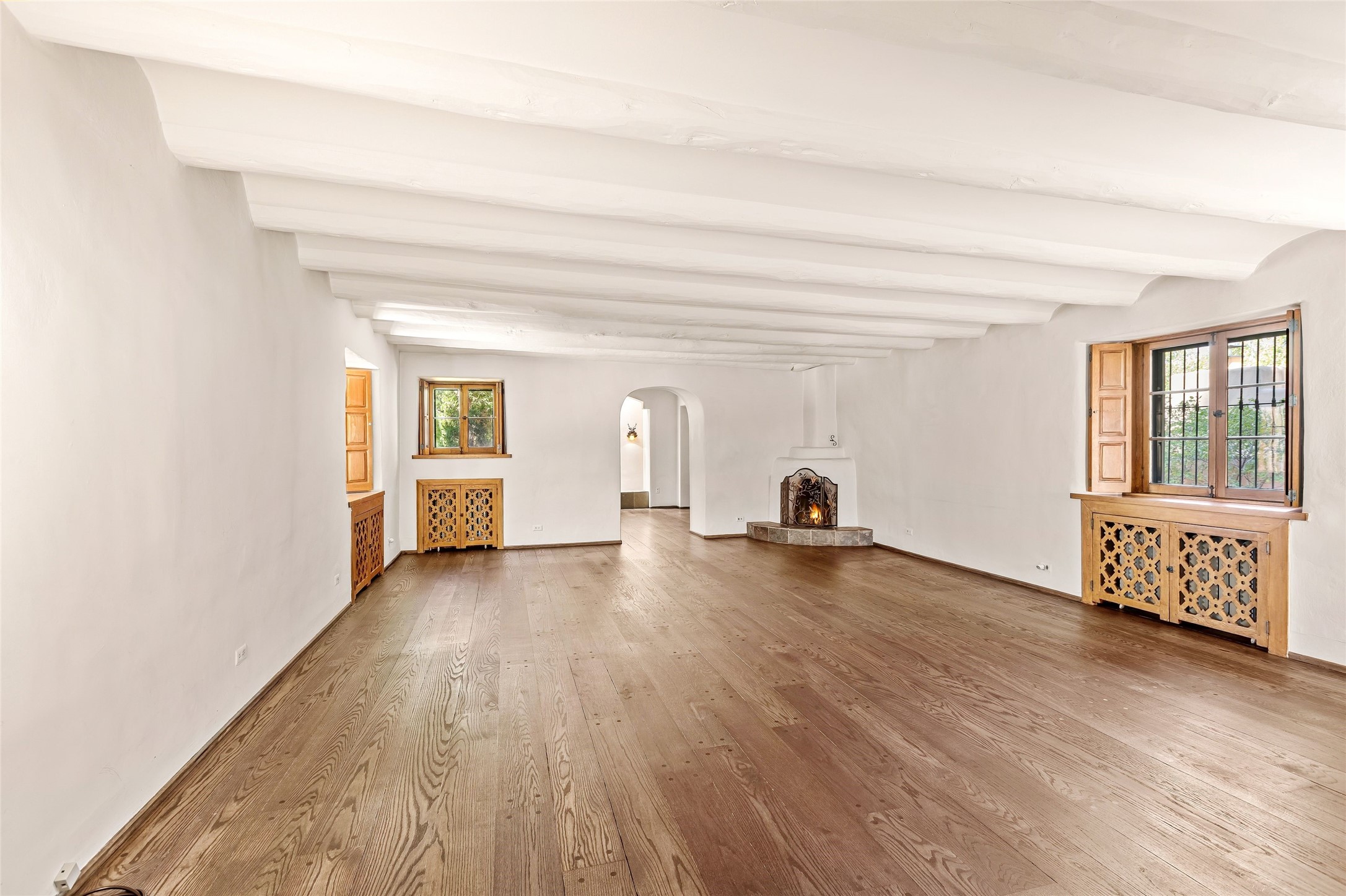 503 Camino Del Monte Sol