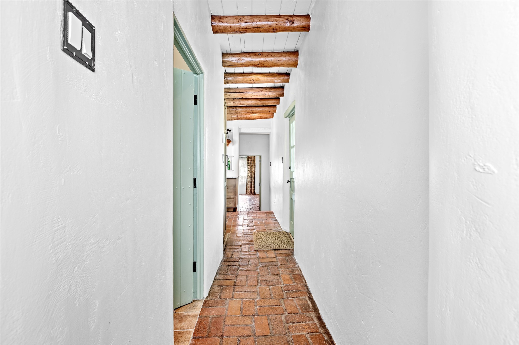 503 Camino Del Monte Sol