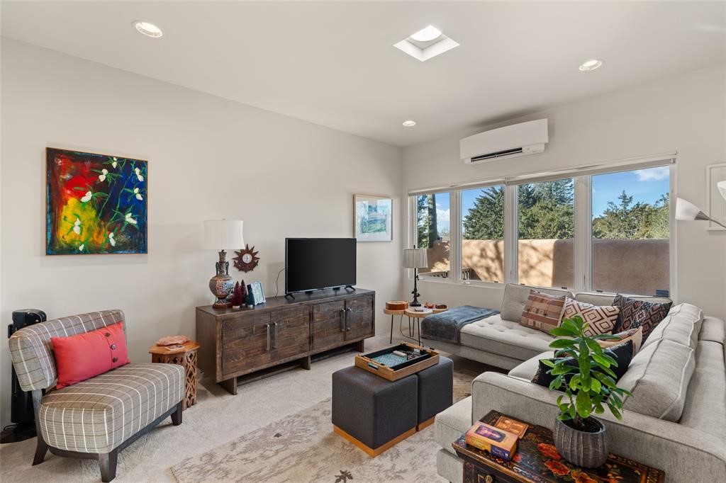 915 Old Santa Fe Trail