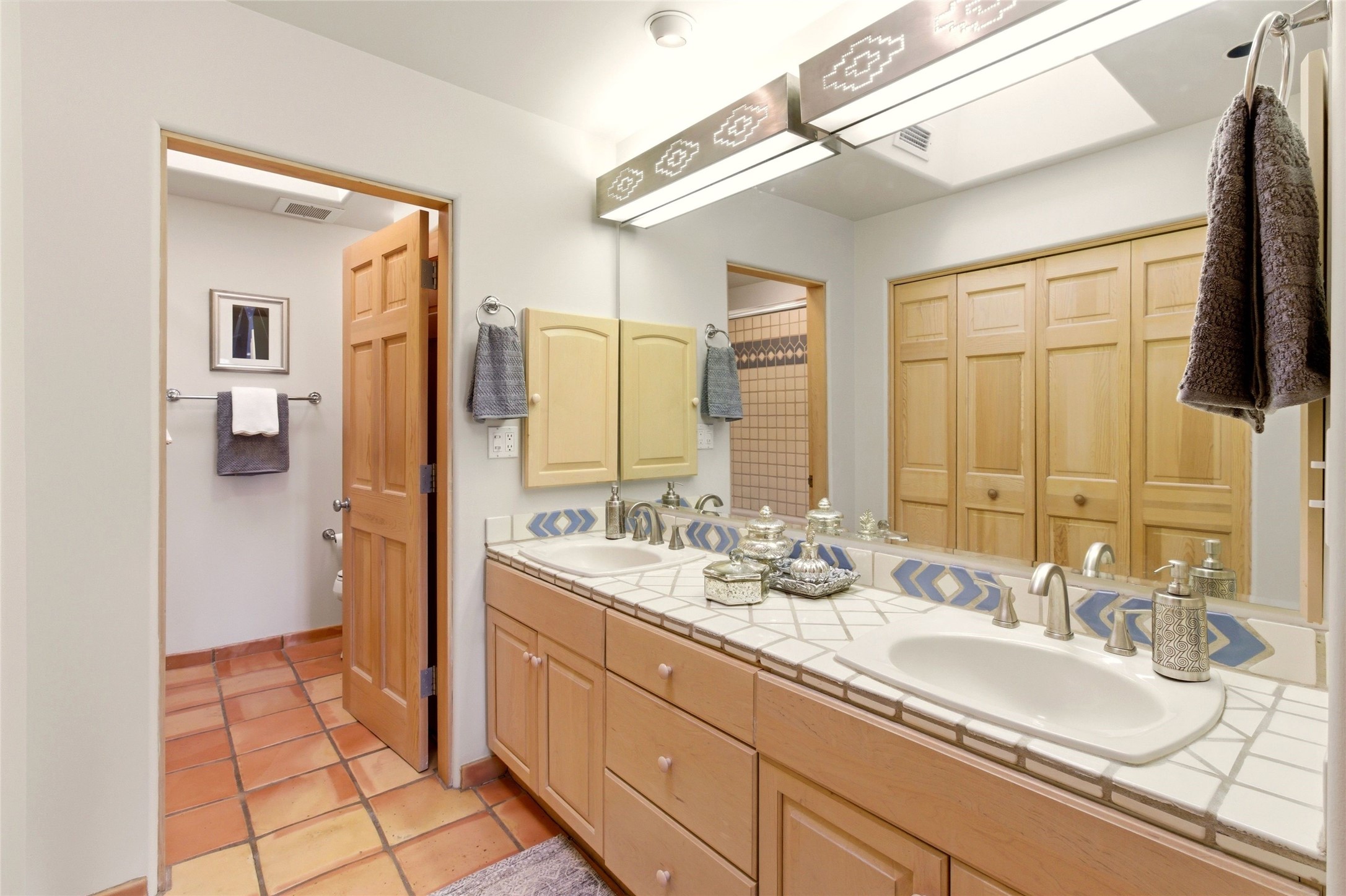 3101 Old Pecos Trail 240