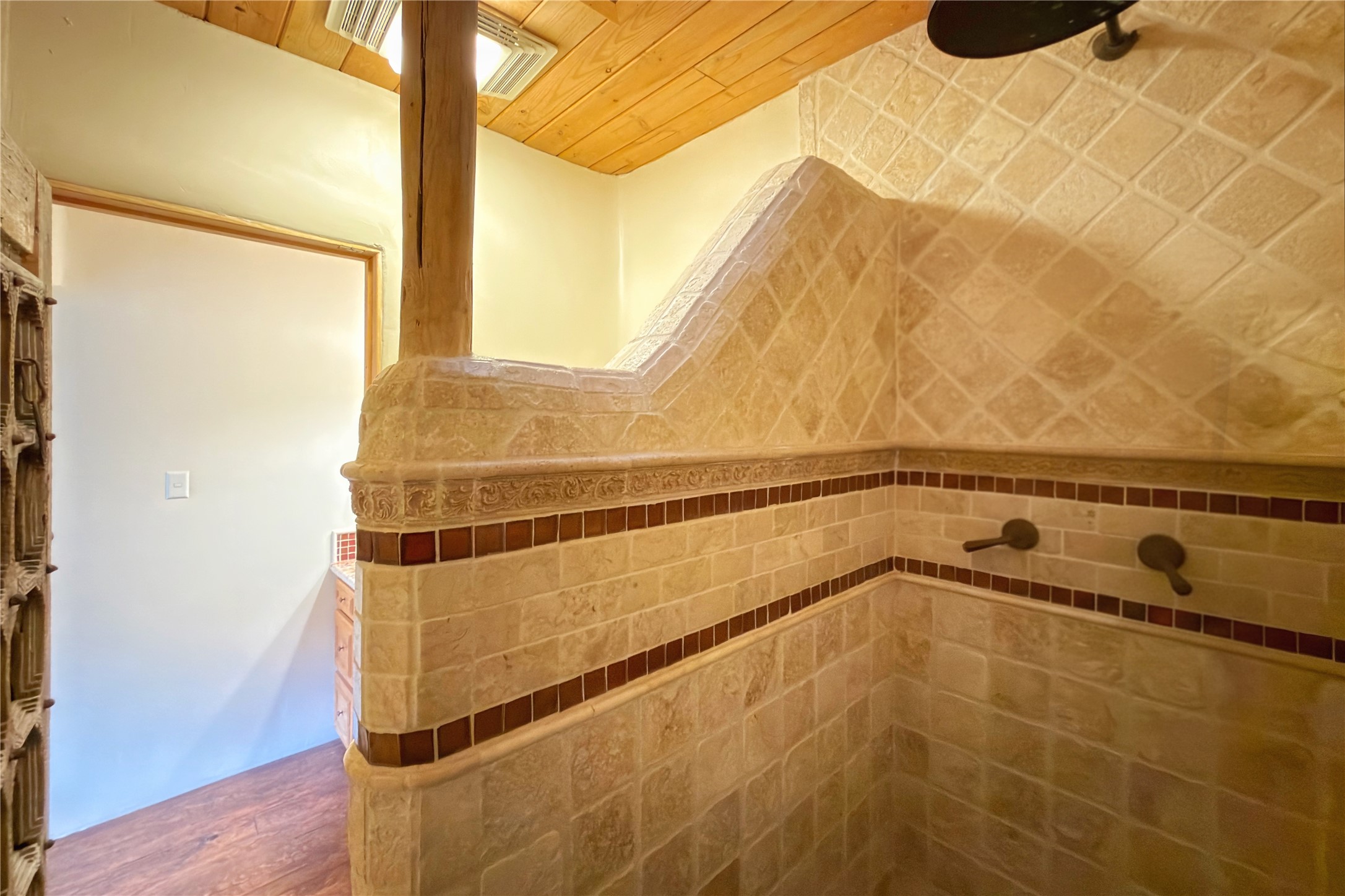 98 La Barbaria Trail