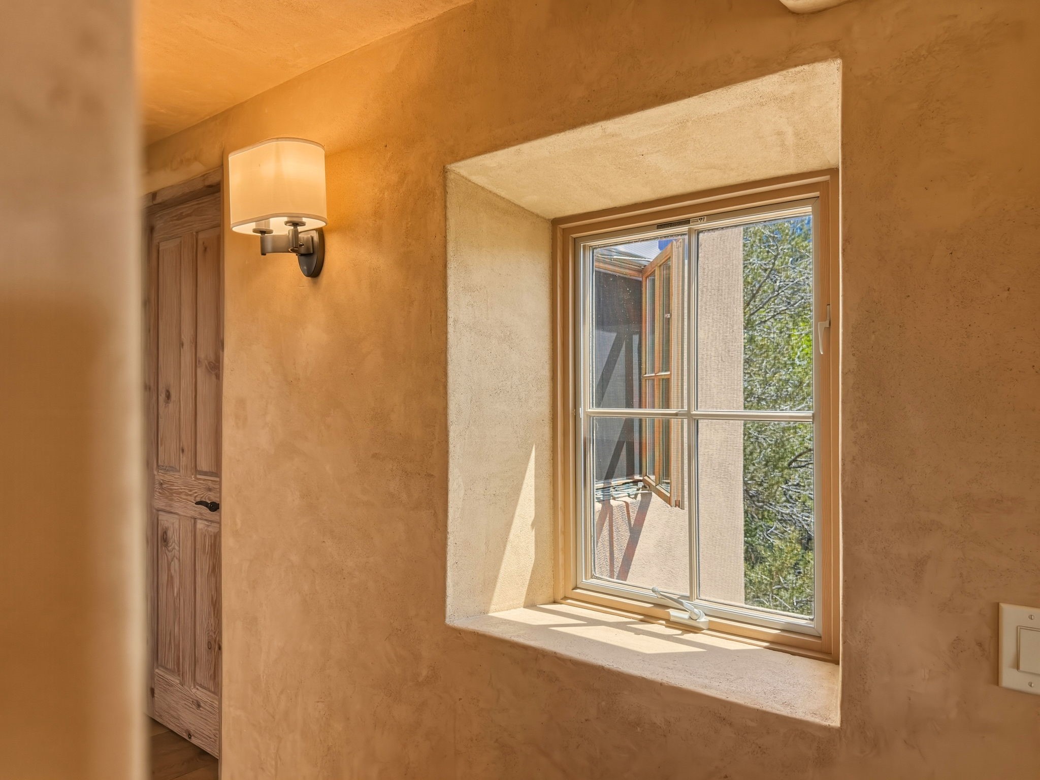 3876 Old Santa Fe Trail