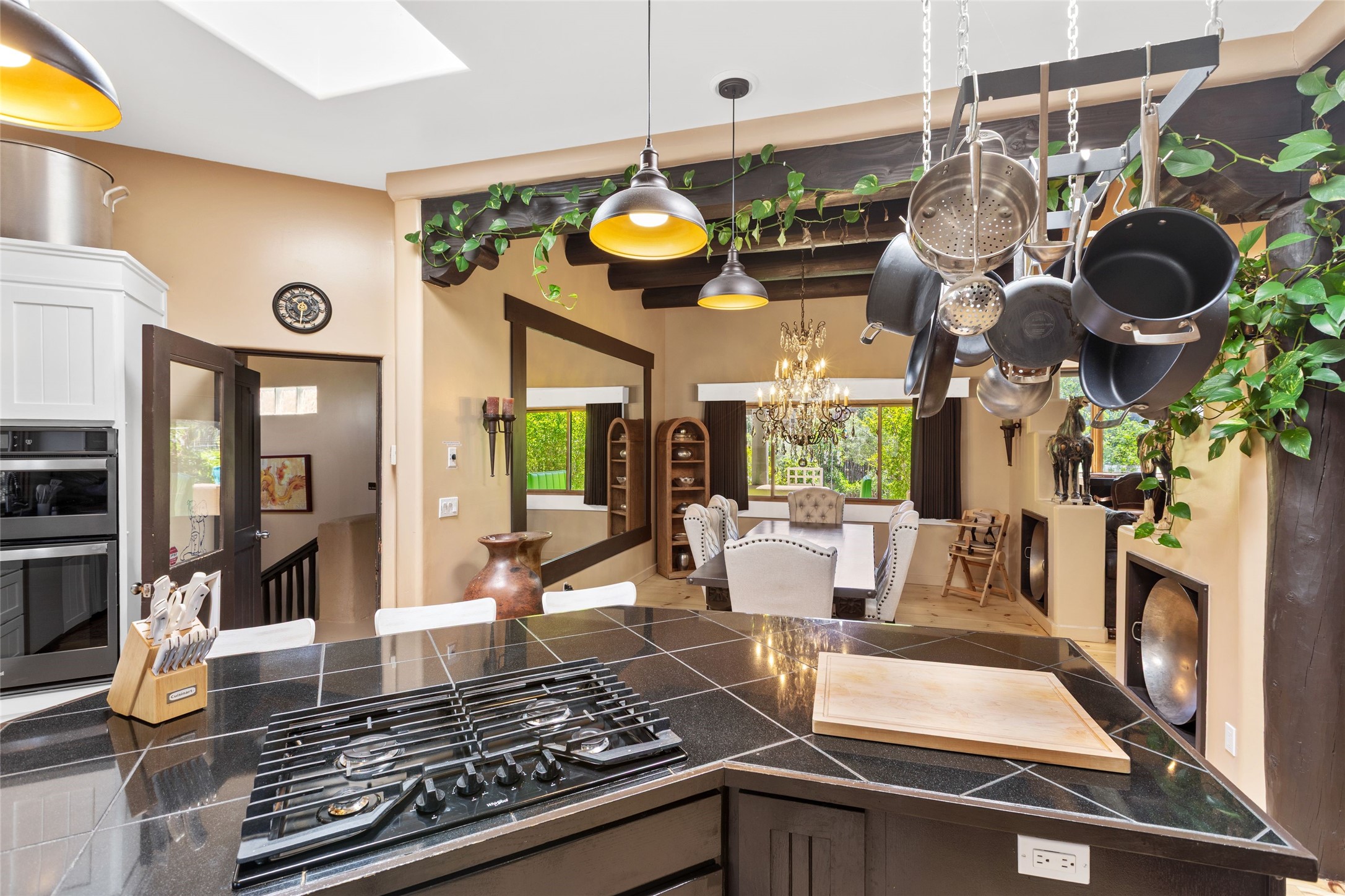 1327 Old Pecos Trail