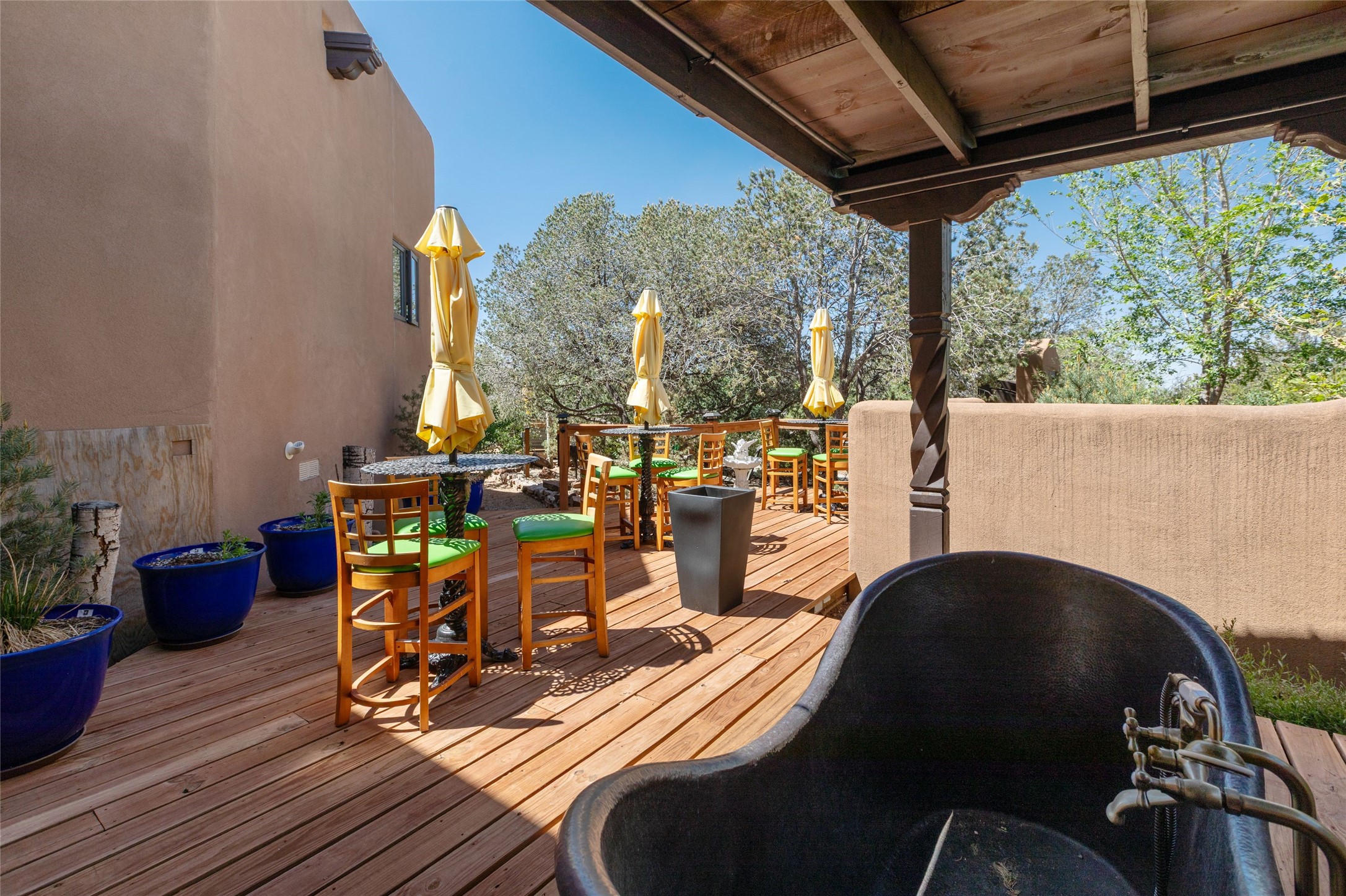 1327 Old Pecos Trail