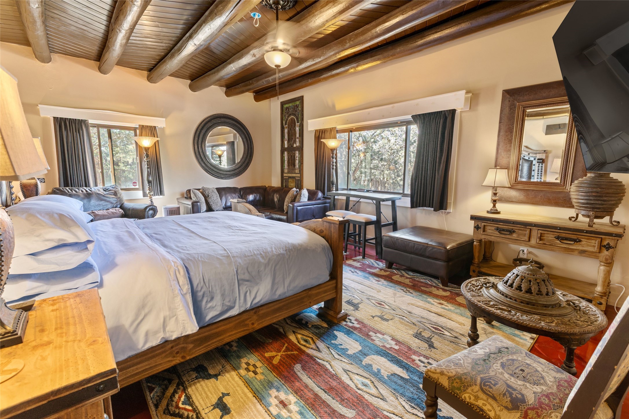 1327 Old Pecos Trail