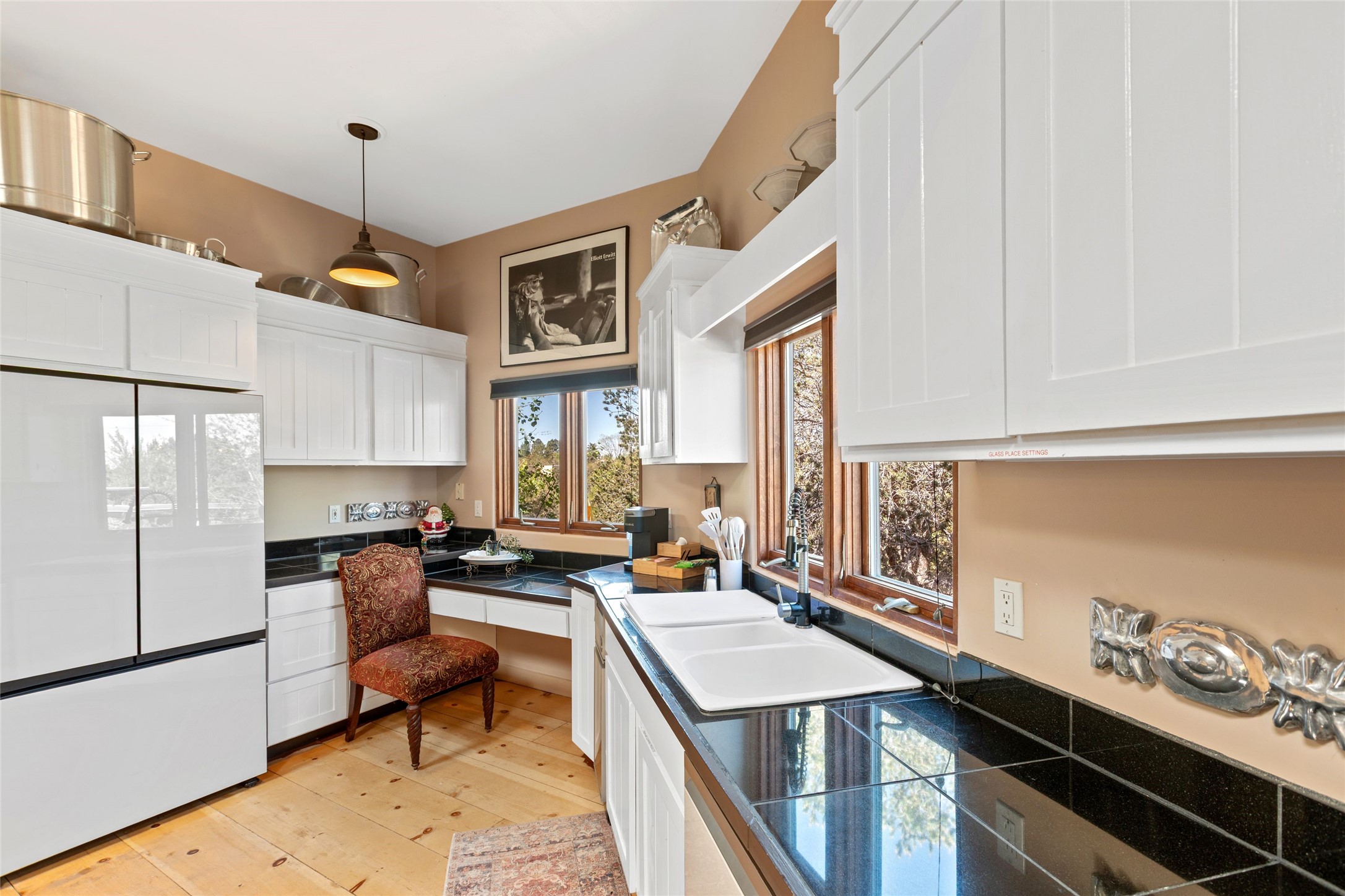 1327 Old Pecos Trail