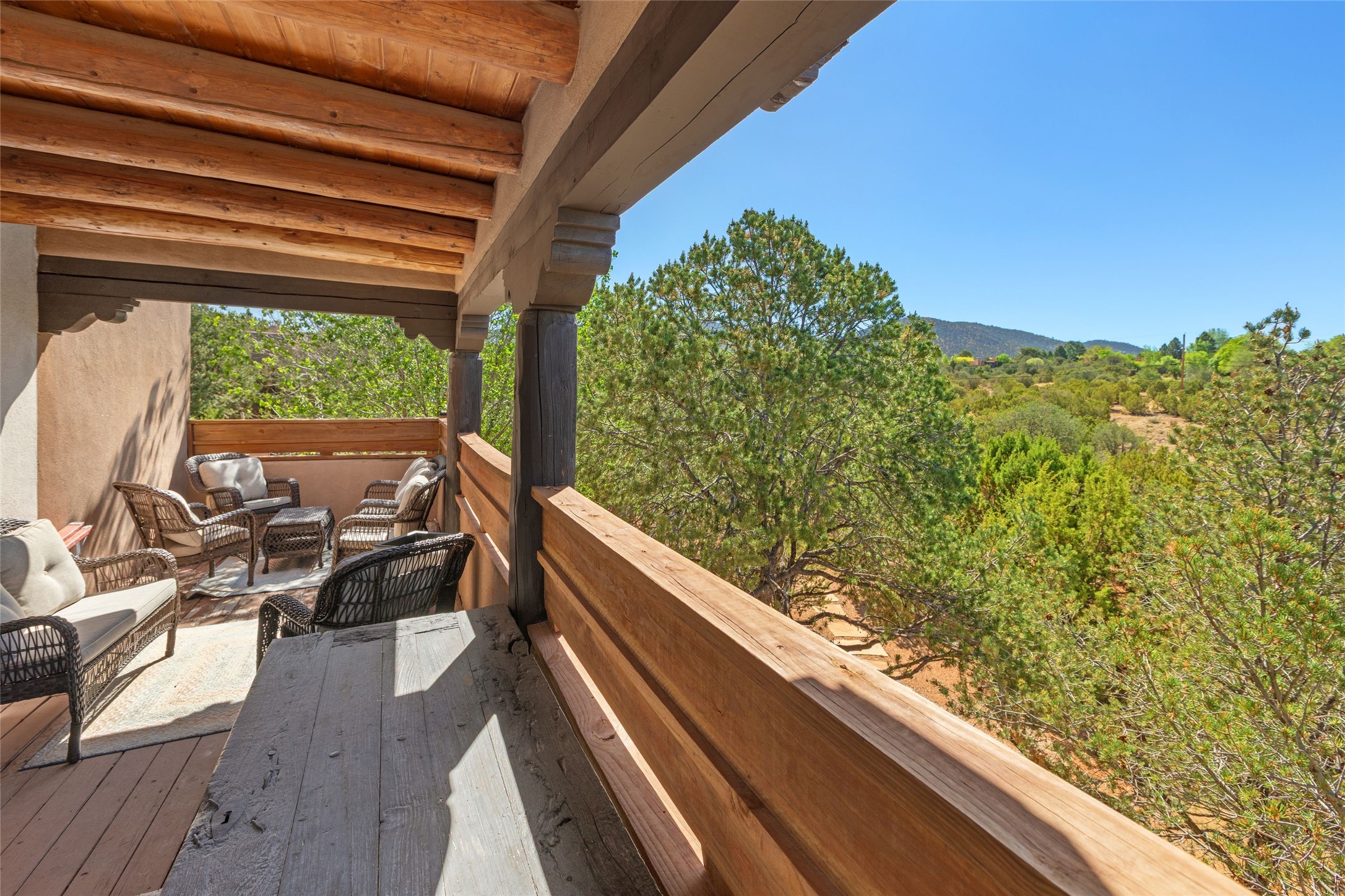 1327 Old Pecos Trail