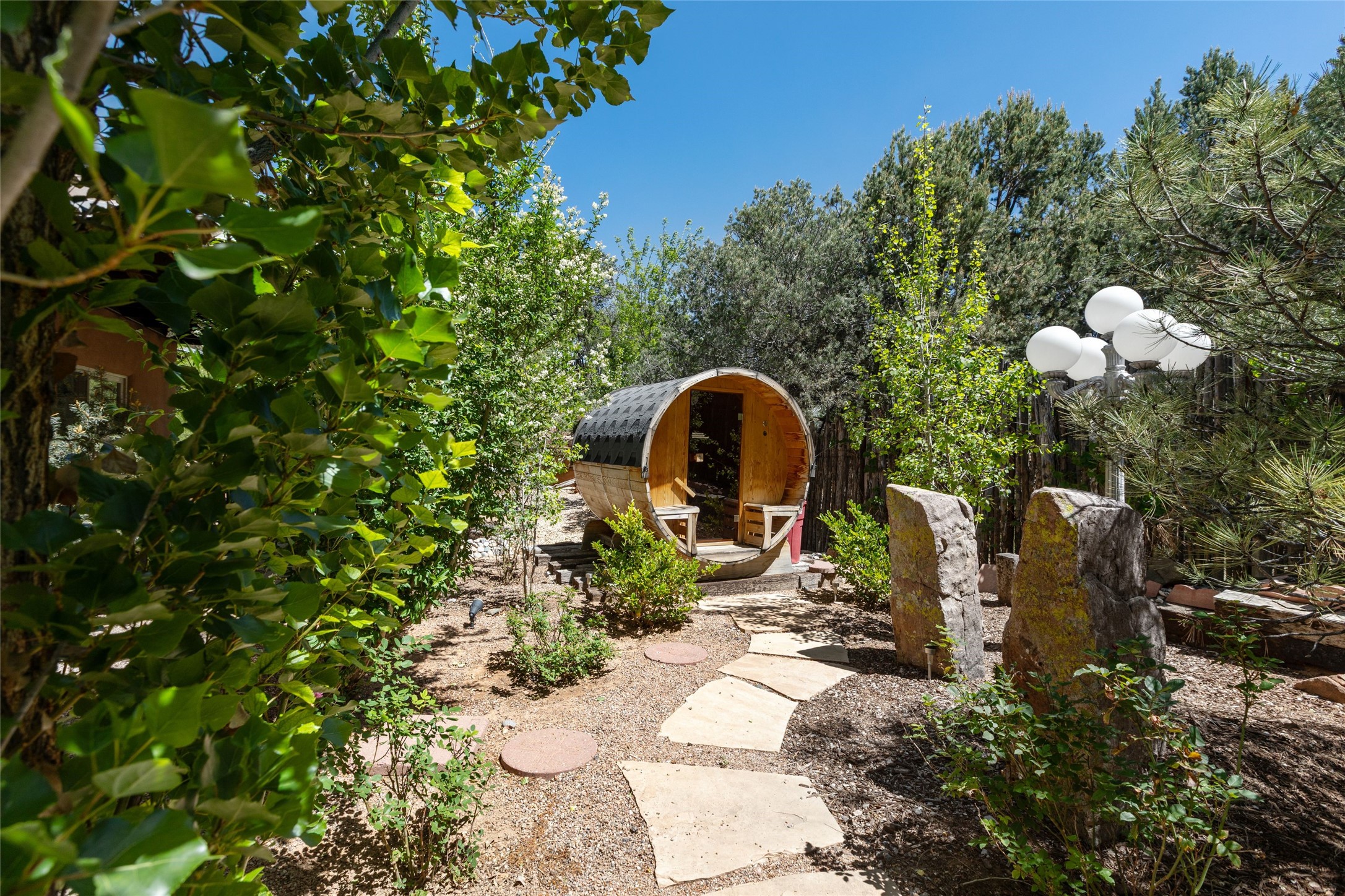 1327 Old Pecos Trail