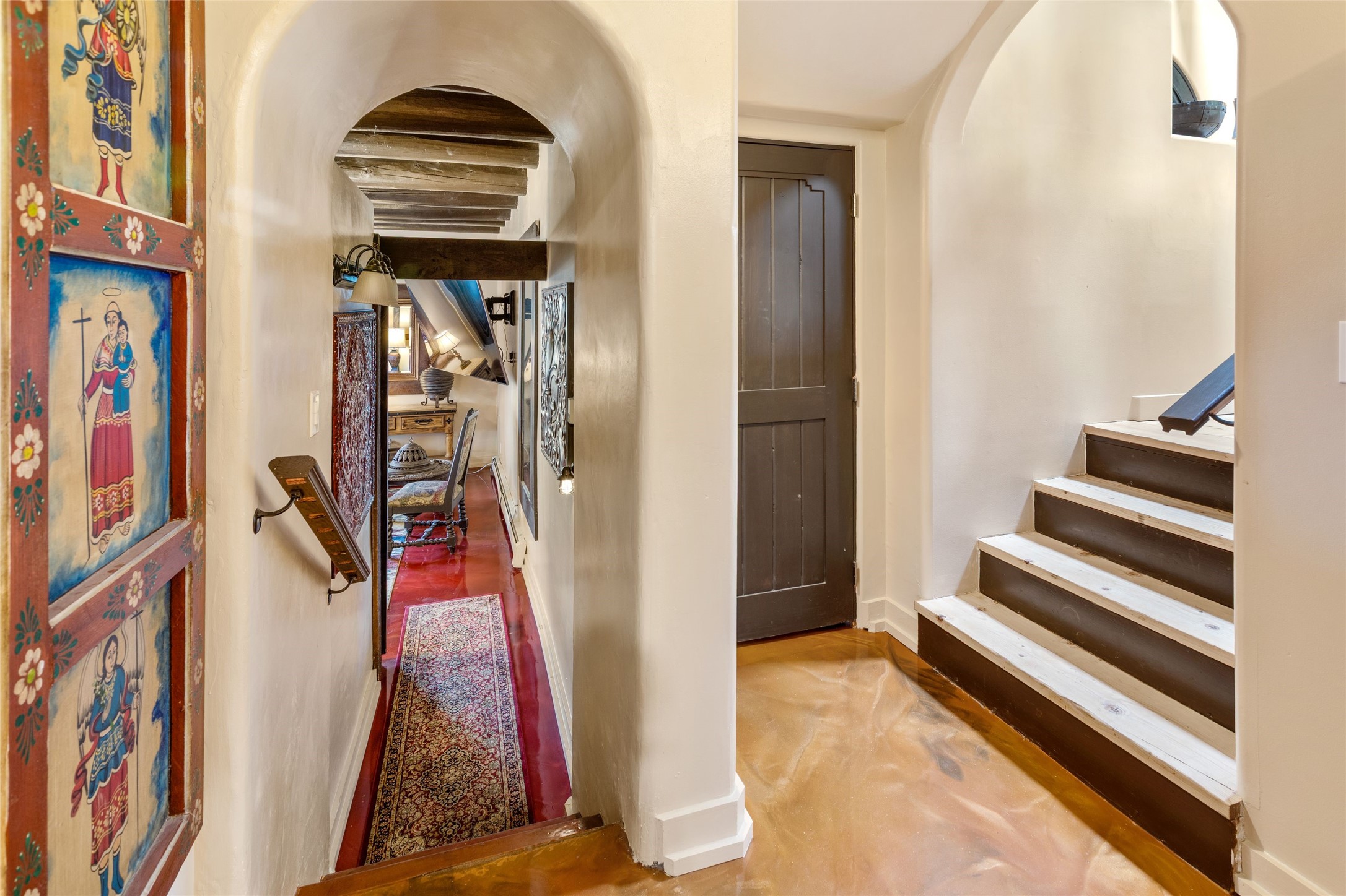 1327 Old Pecos Trail