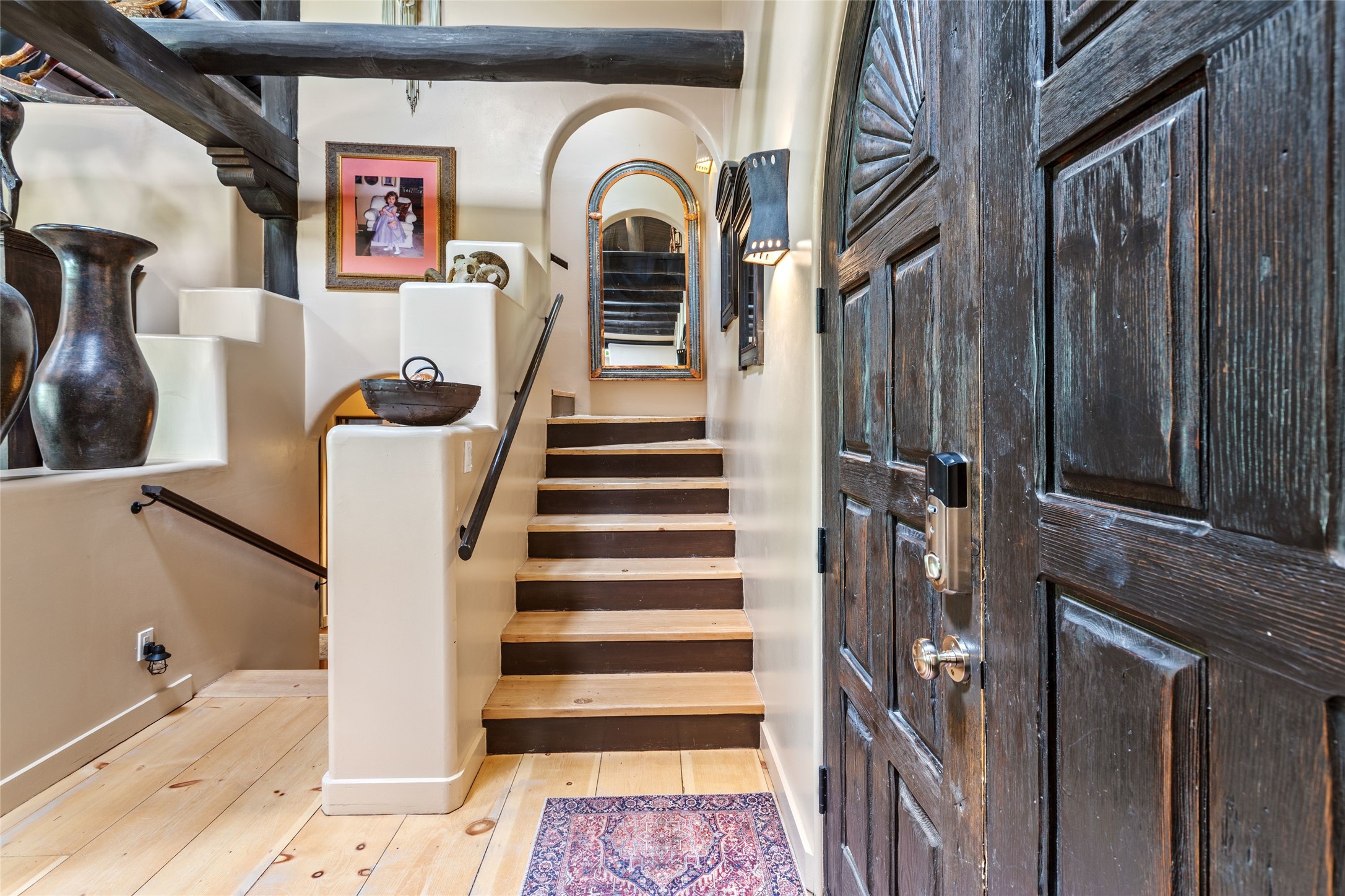 1327 Old Pecos Trail
