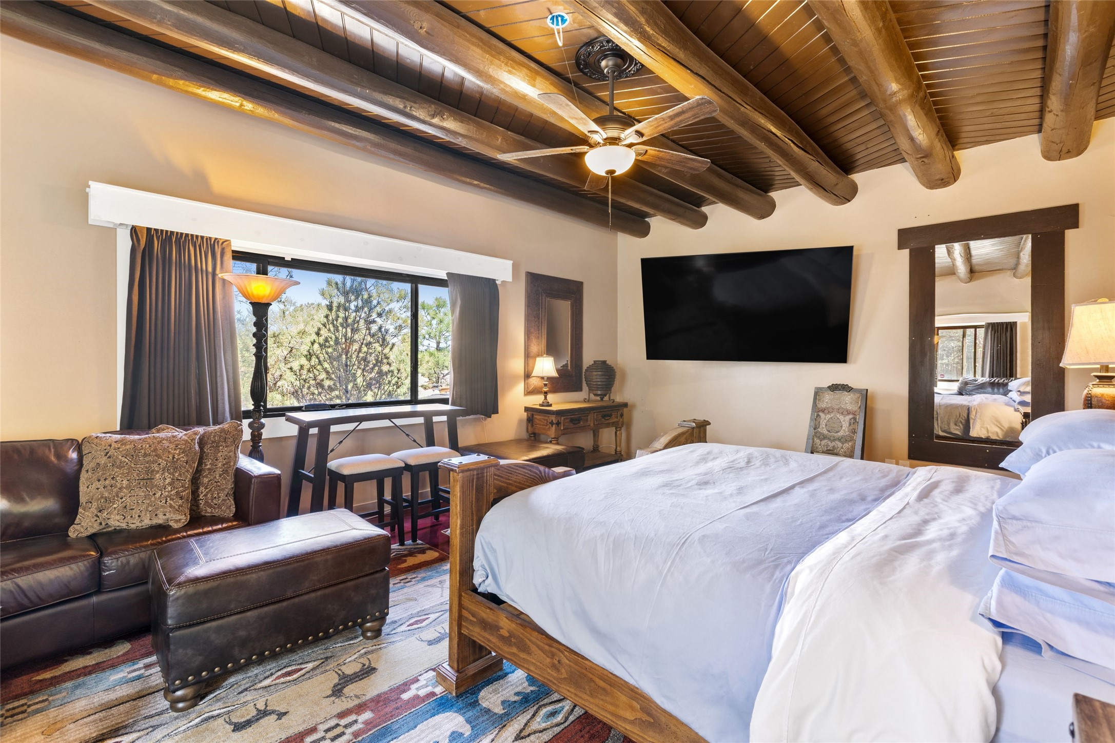 1327 Old Pecos Trail