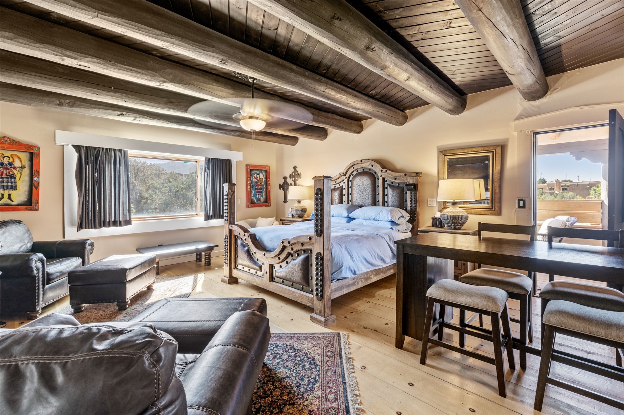 1327 Old Pecos Trail