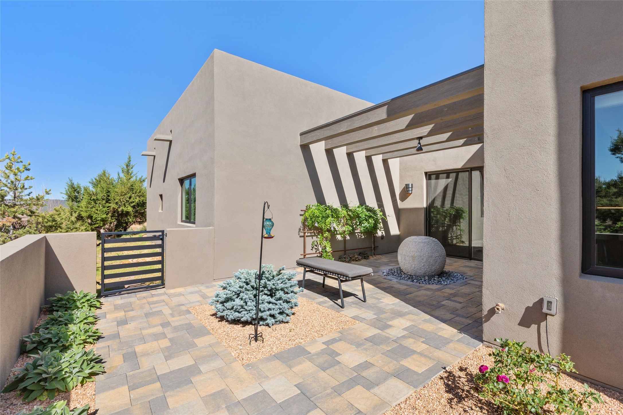 4 Valverde Lane