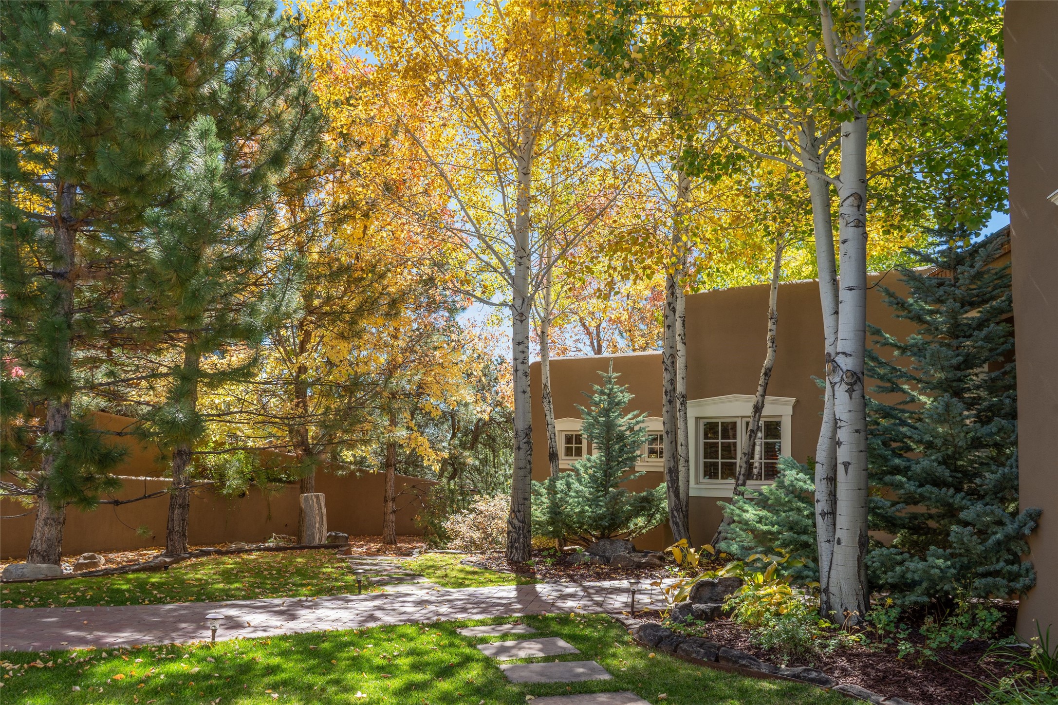 1145 South Summit Ridge Santa Fe NM