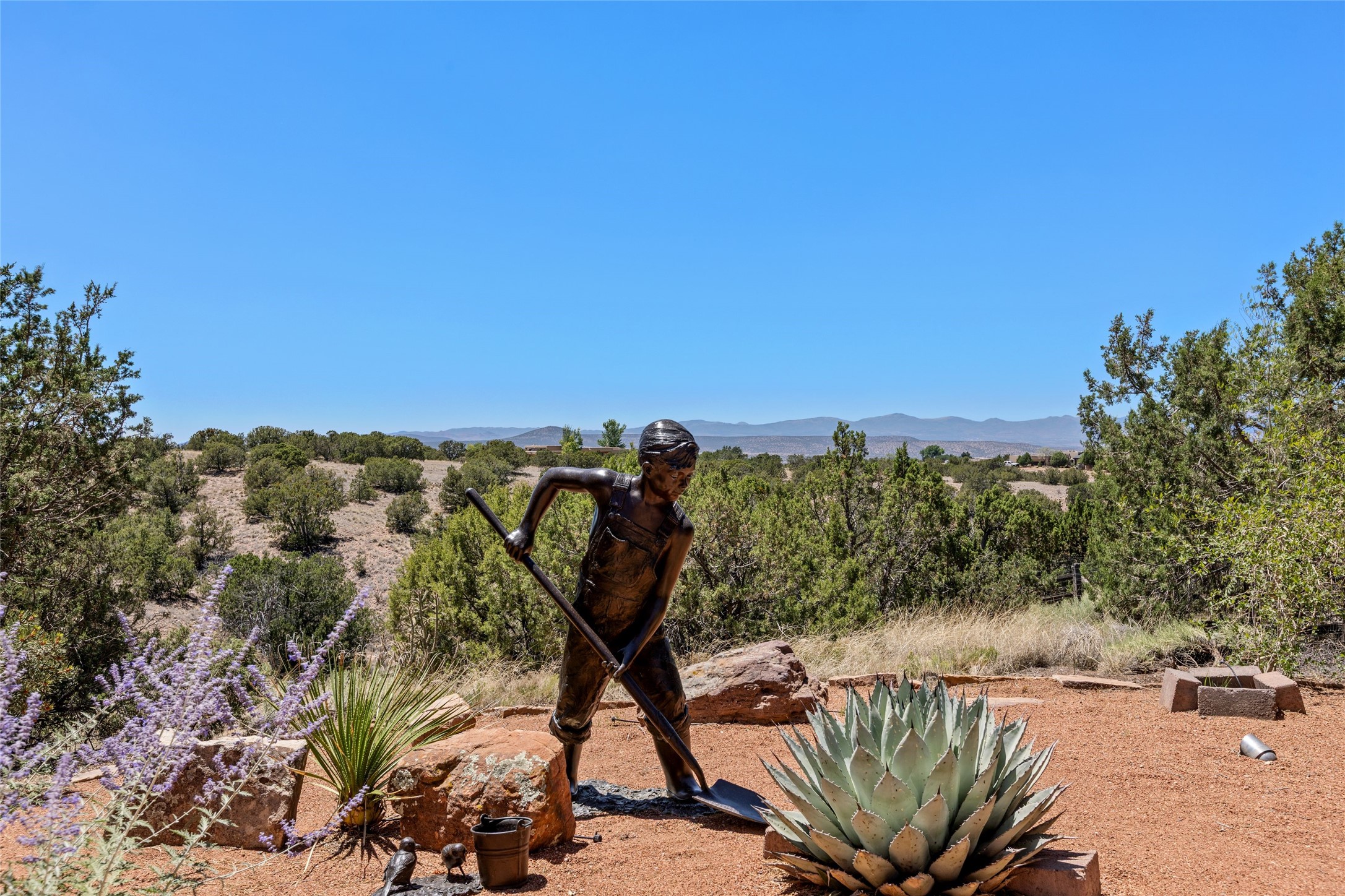 240 Headquarters Trail