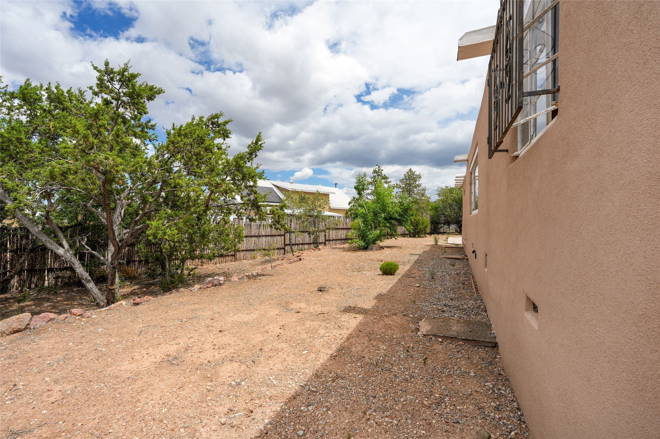 105 E Alicante Road