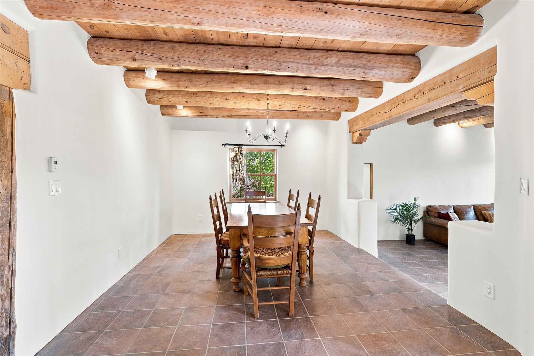 147 Gonzales Road 18