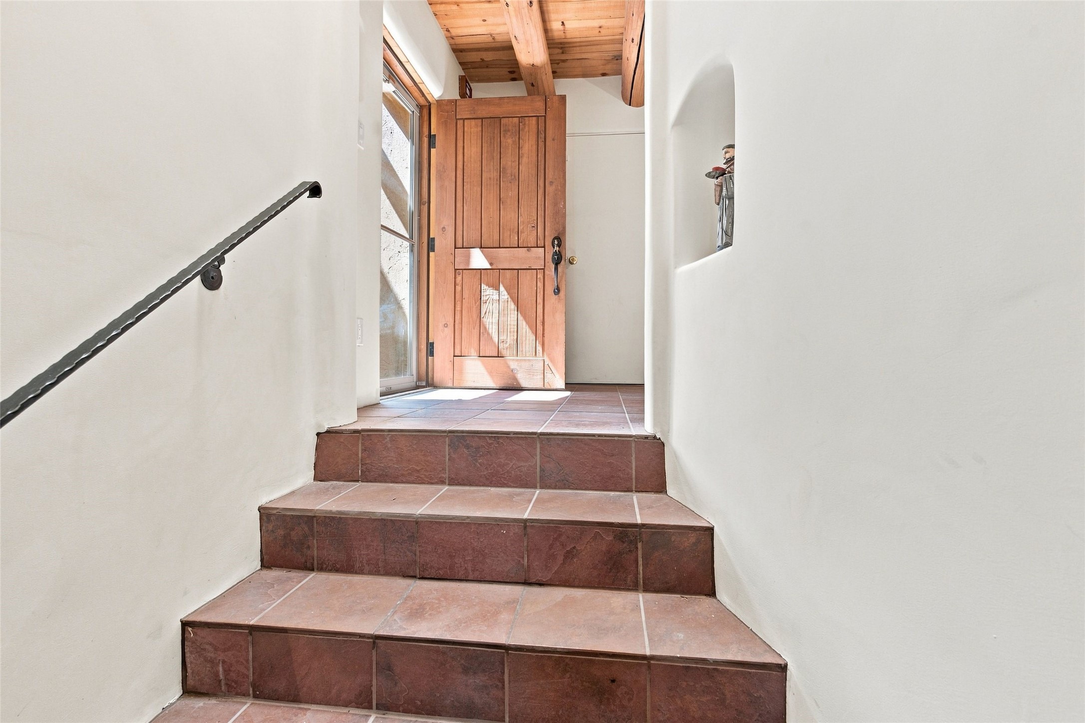 147 Gonzales Road 18
