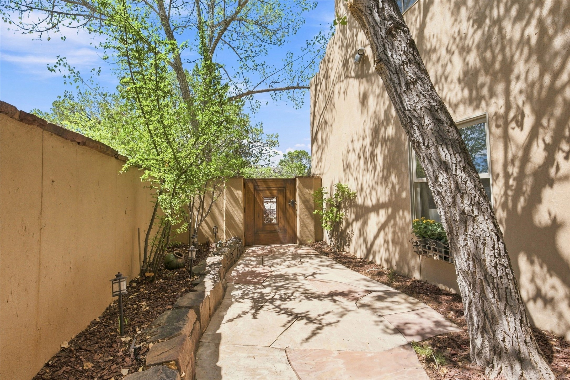 147 Gonzales Road 18