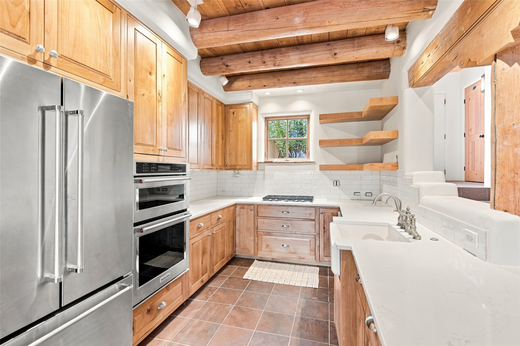 147 Gonzales Road 18