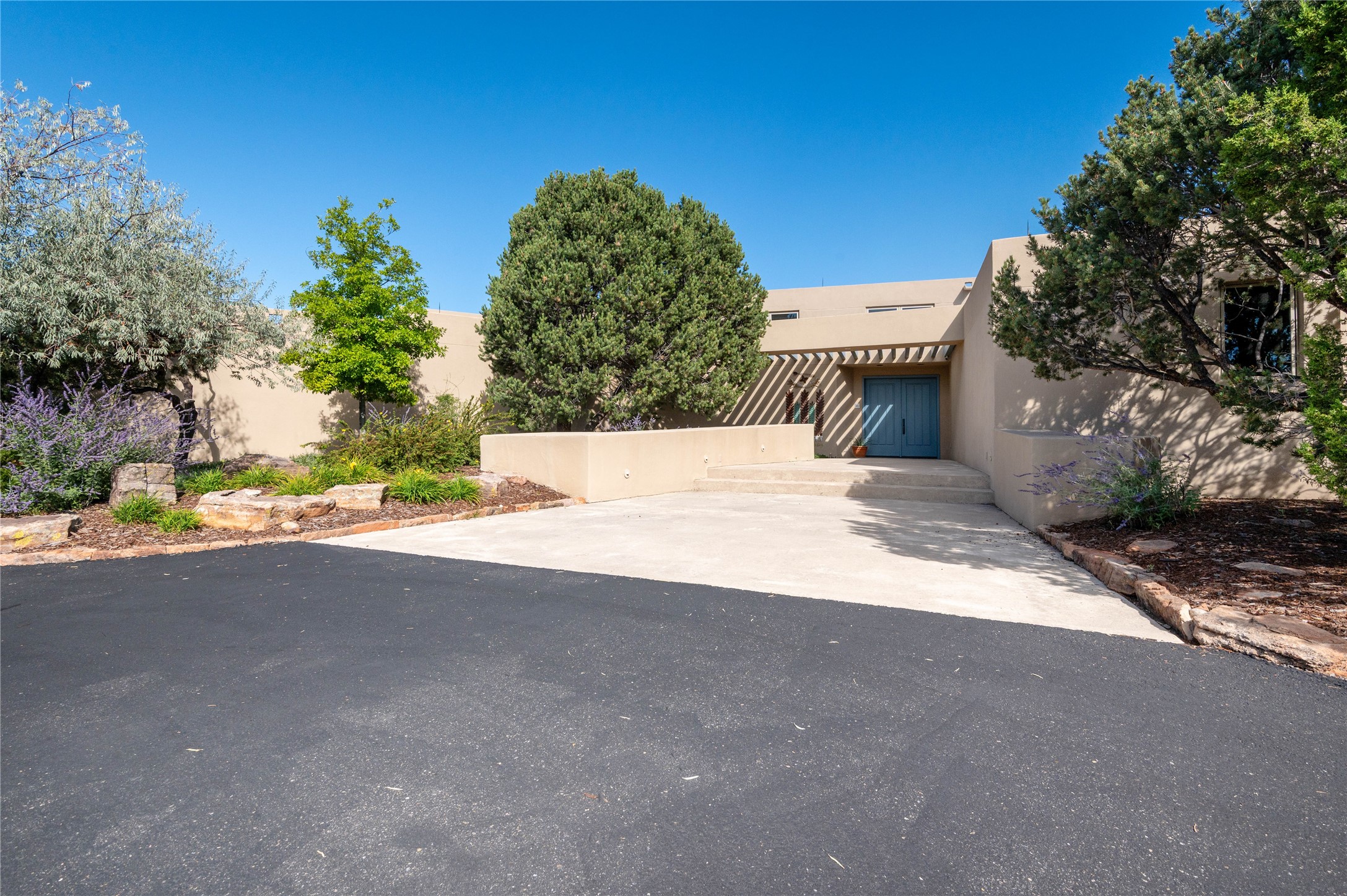 26 Aloe Circle