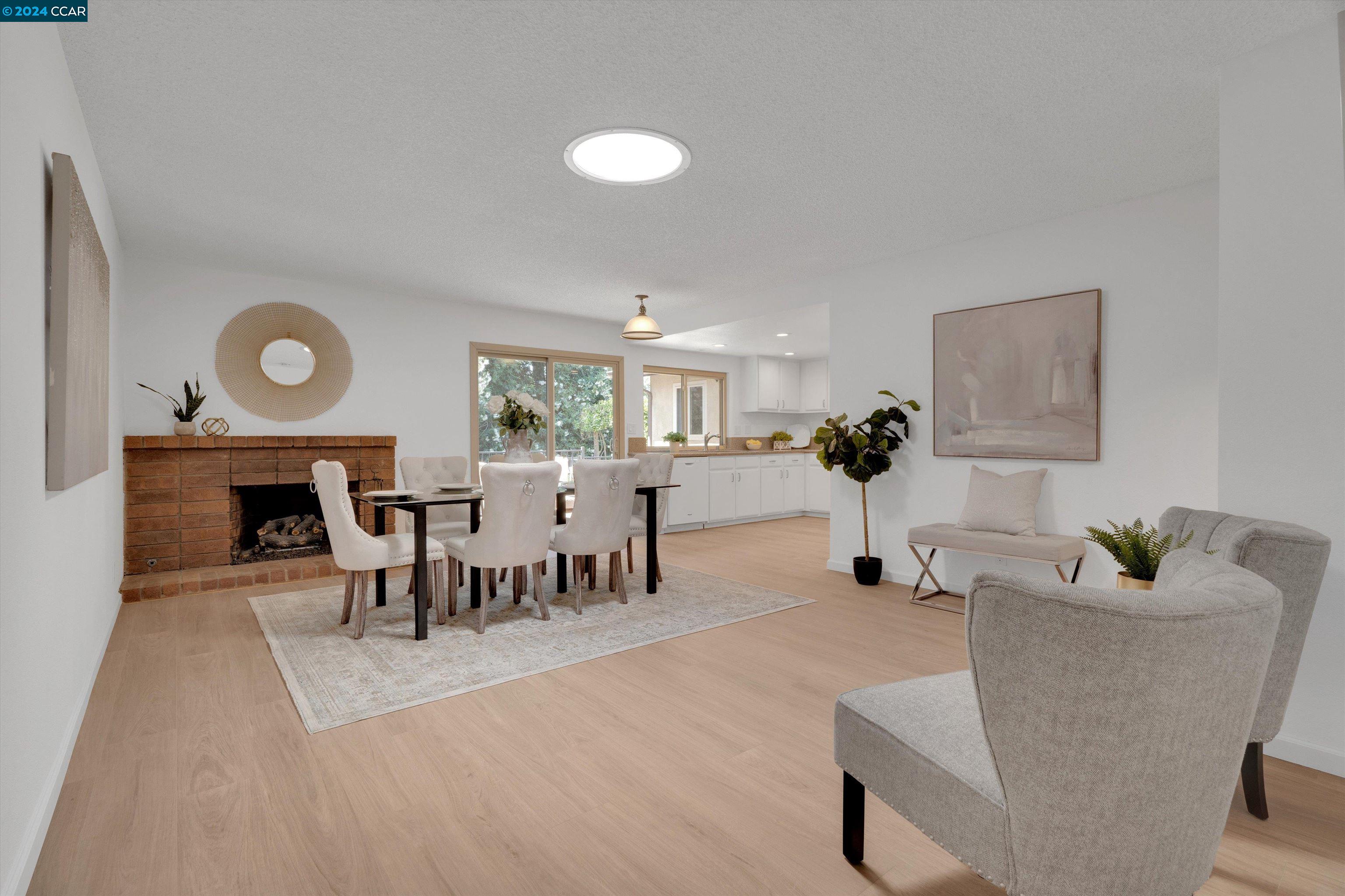 5 Sheryl Ct