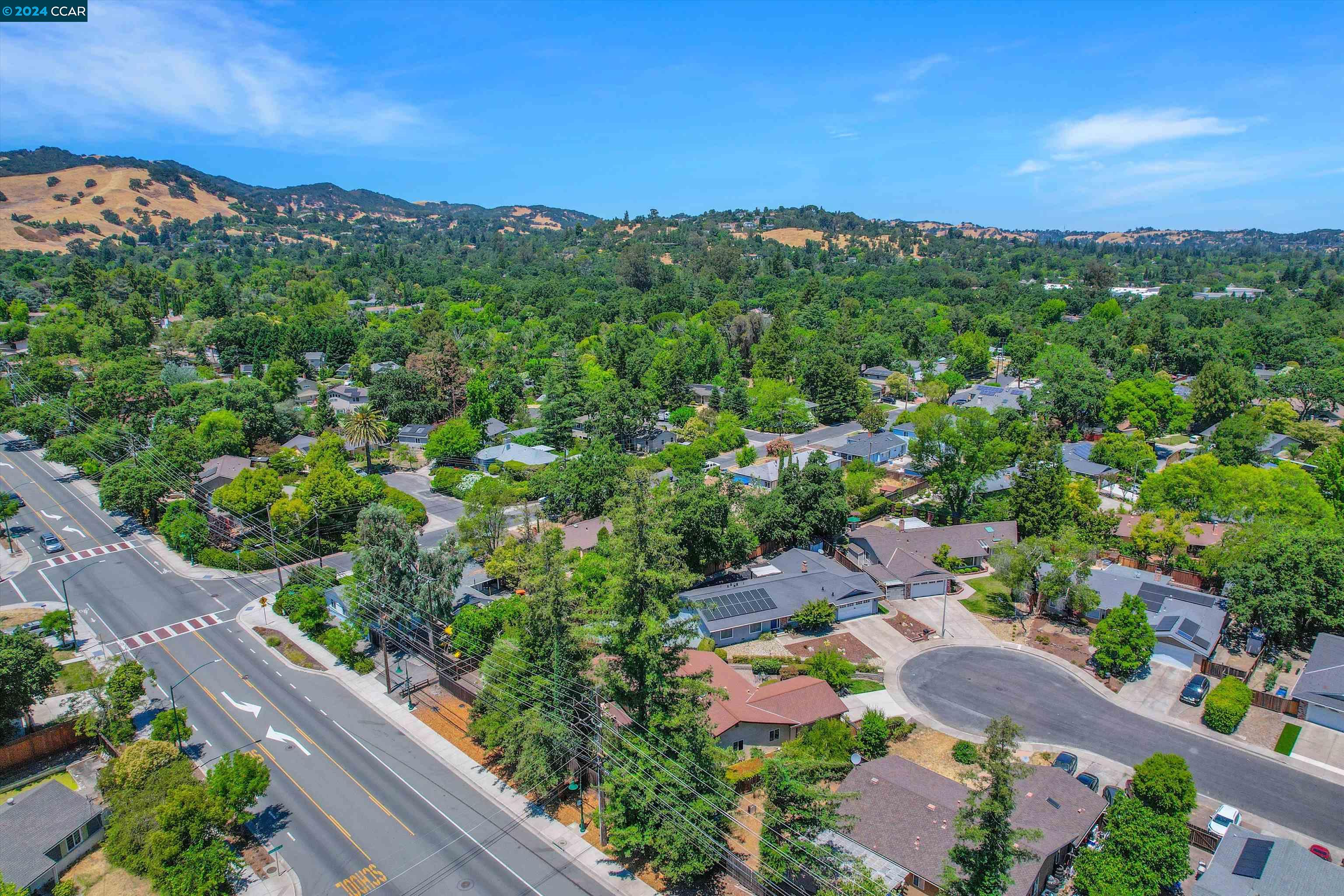 5 Sheryl Ct