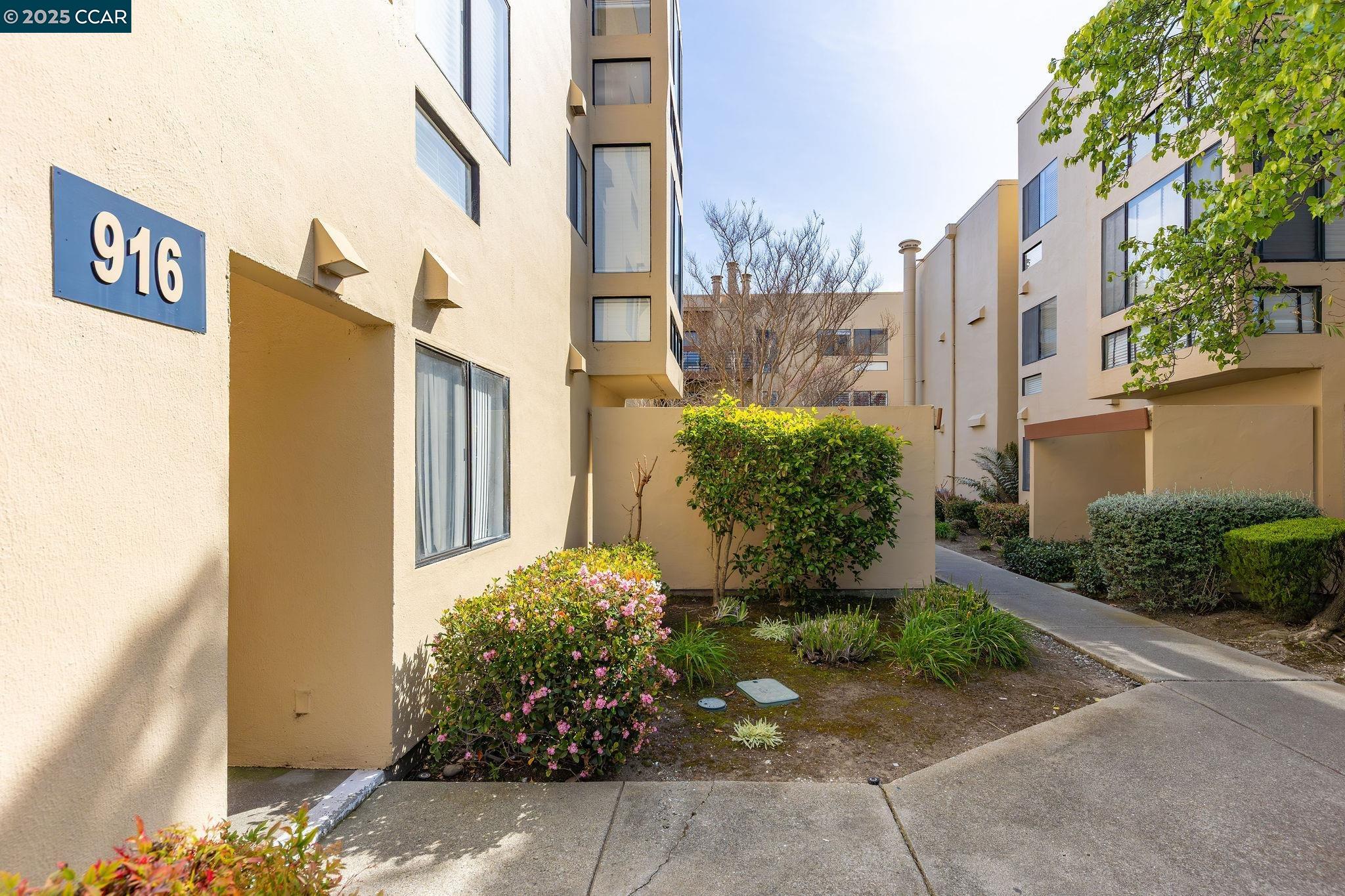 916 Beach Park Blvd # 66