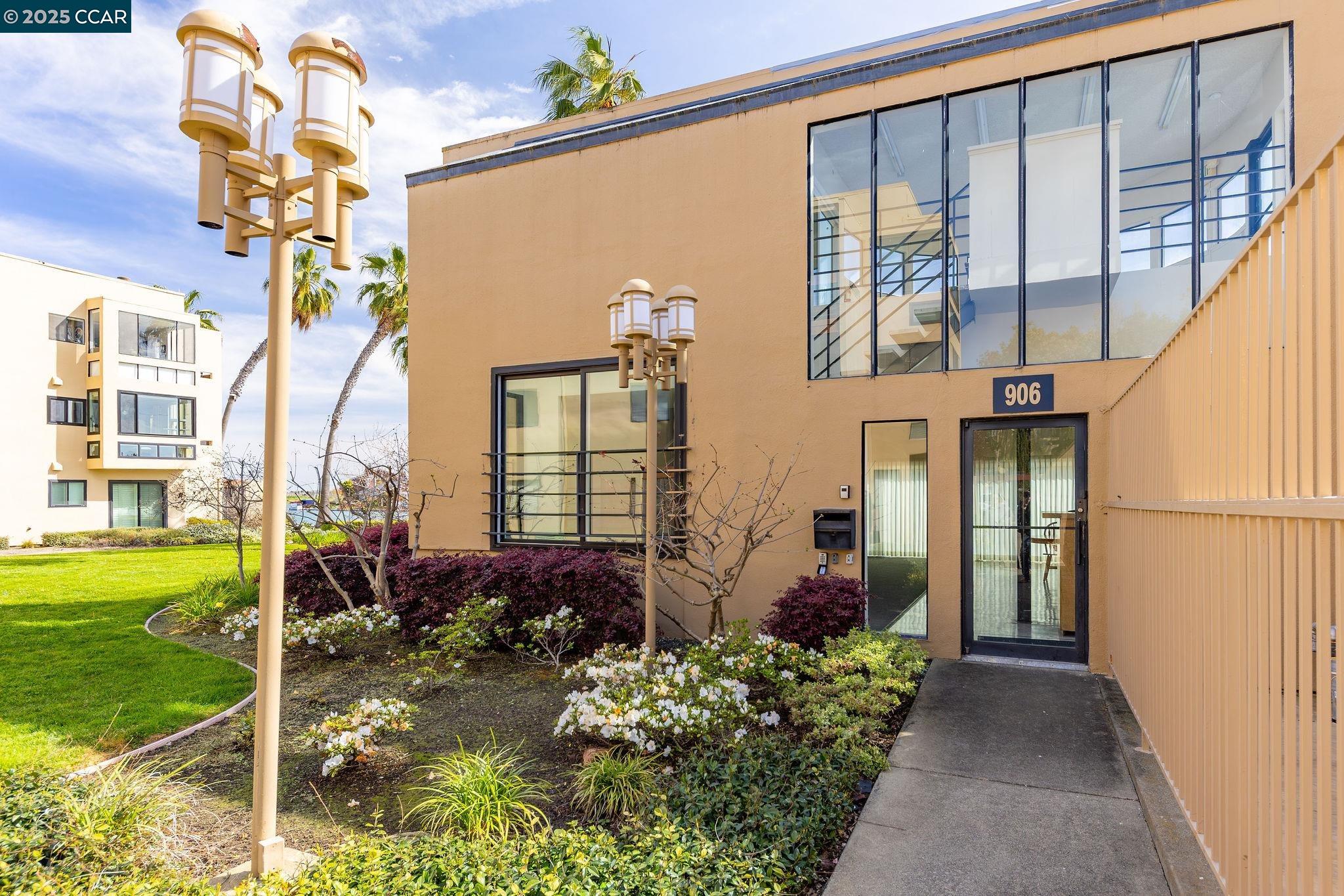 916 Beach Park Blvd # 66