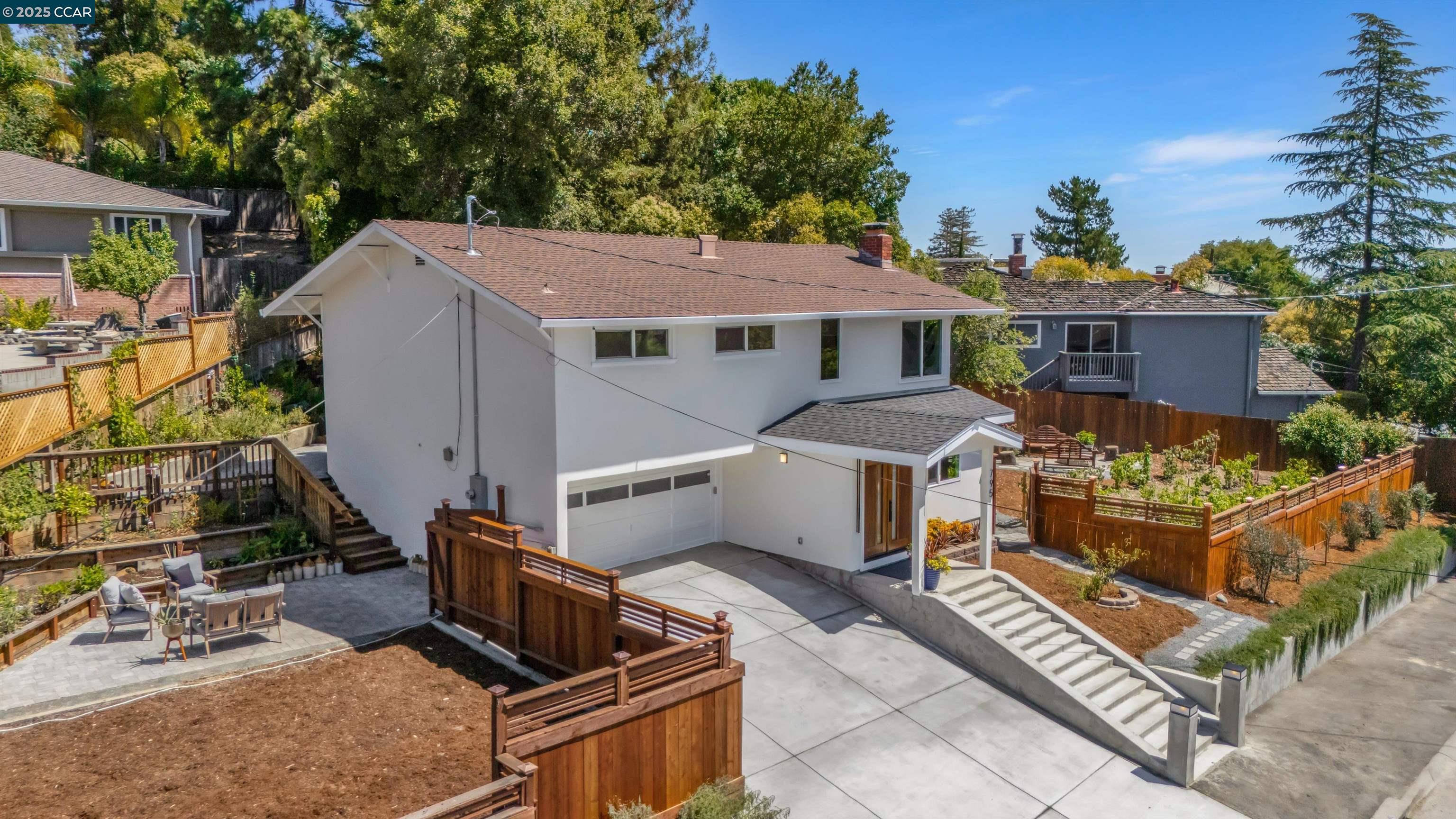 795 Canyon Rd