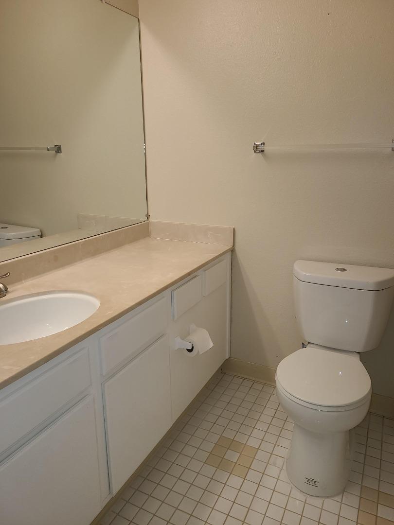 173 Crown CIR