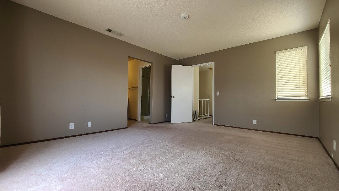 173 Crown CIR