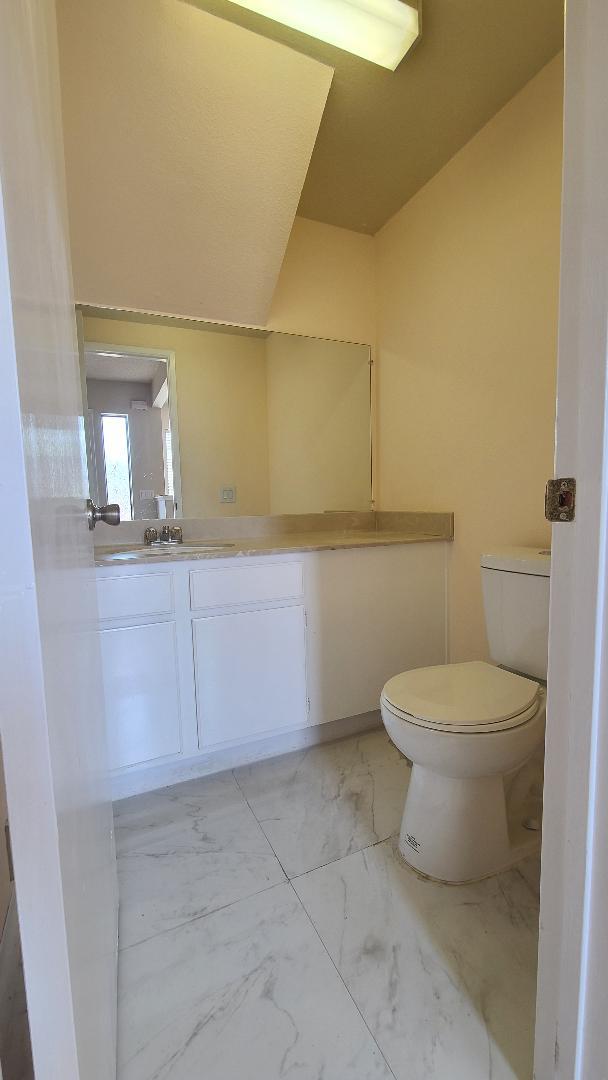 173 Crown CIR