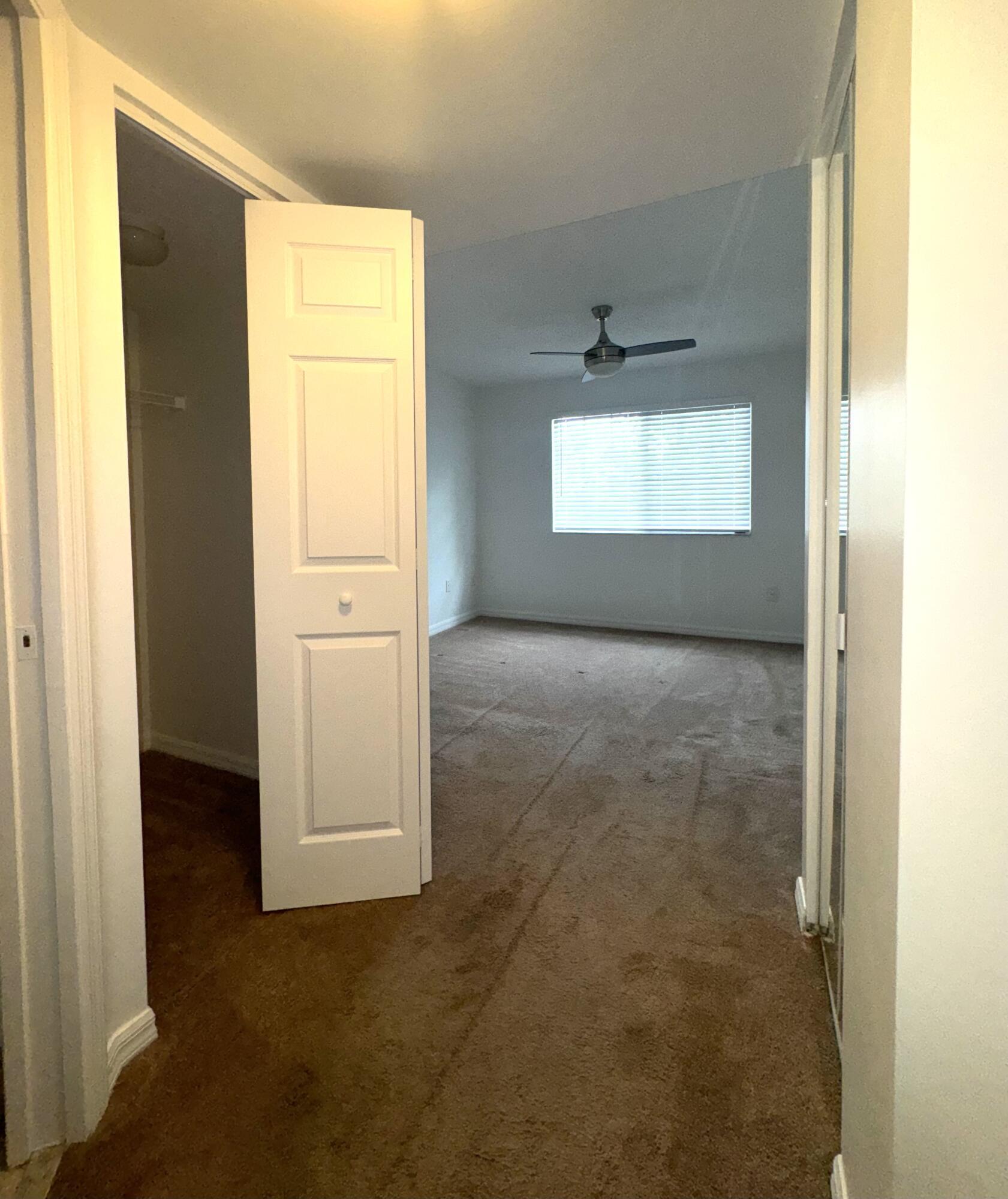 1300 Crestwood Drive 1309