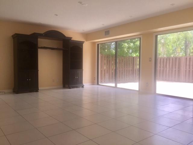 144 Weybridge Circle D