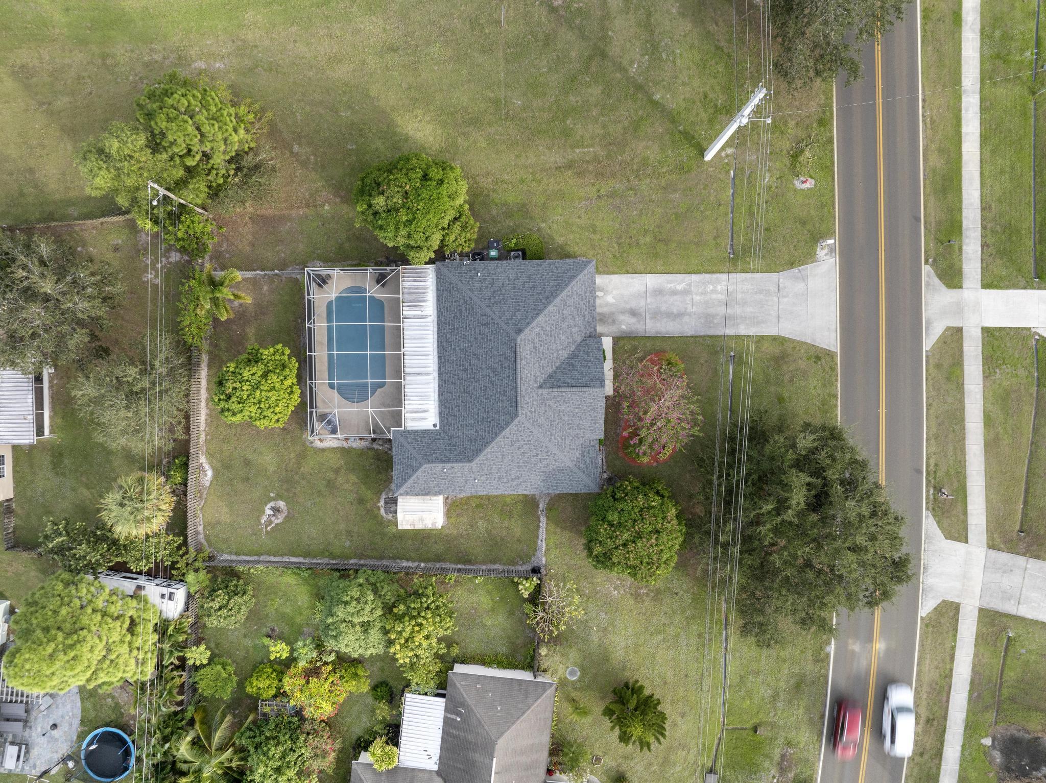 142 SW Tulip Boulevard