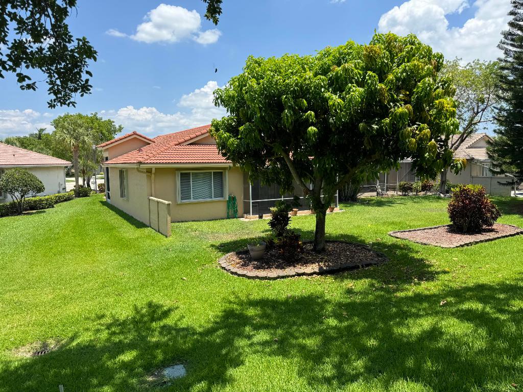 9158 Bay Point Circle