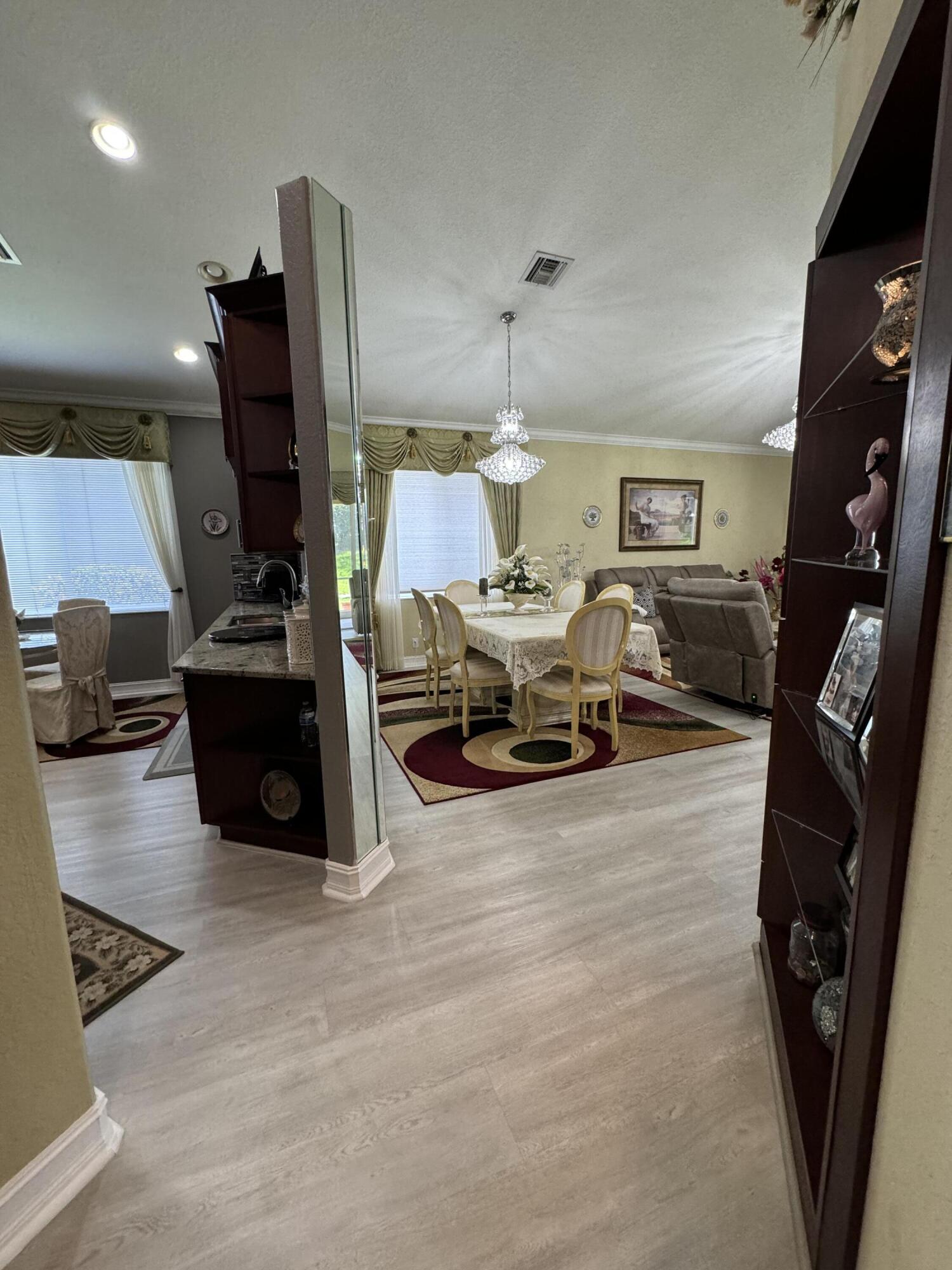 9158 Bay Point Circle