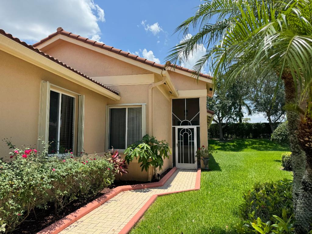 9158 Bay Point Circle