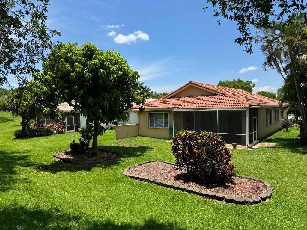 9158 Bay Point Circle