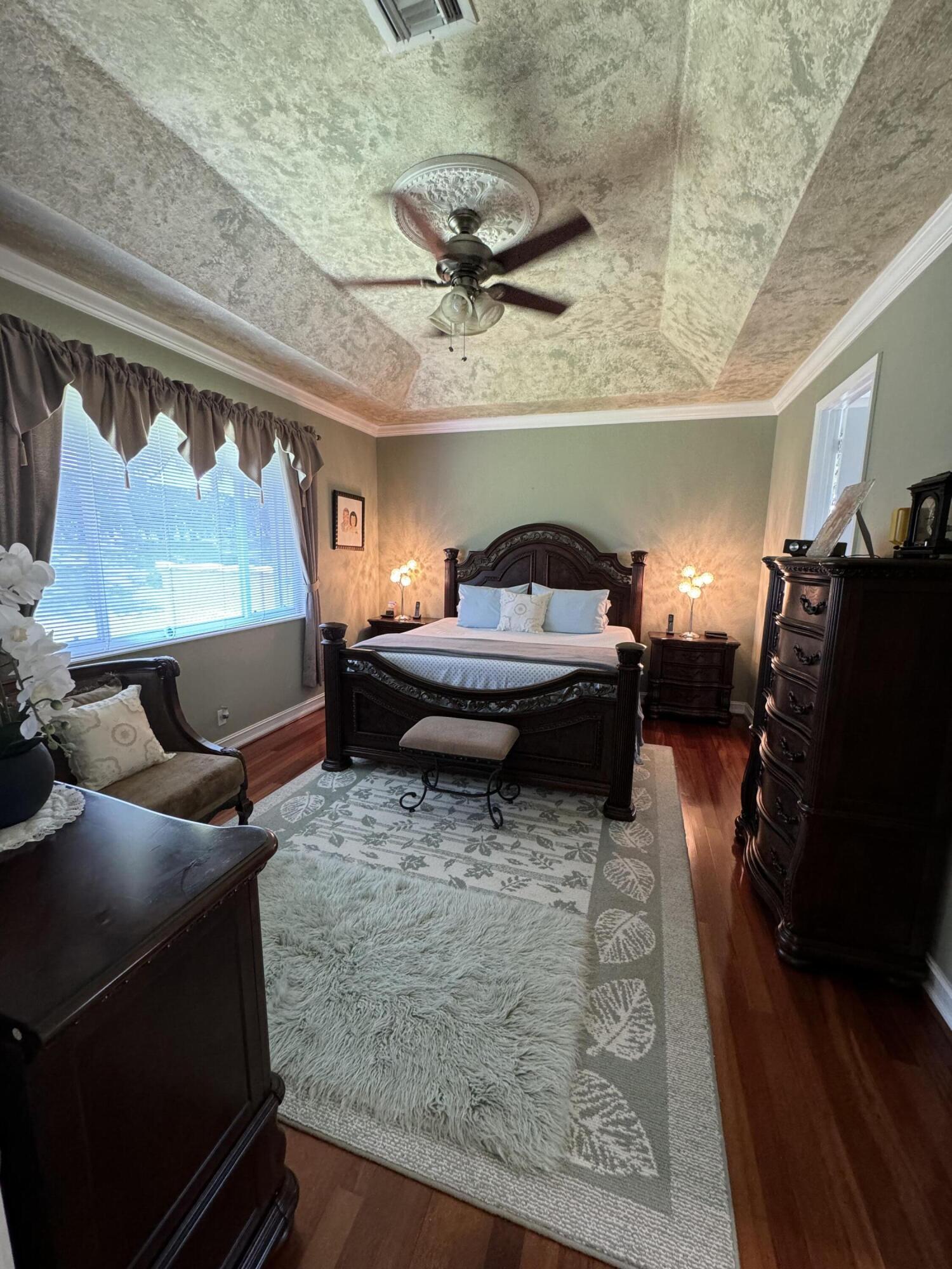 9158 Bay Point Circle