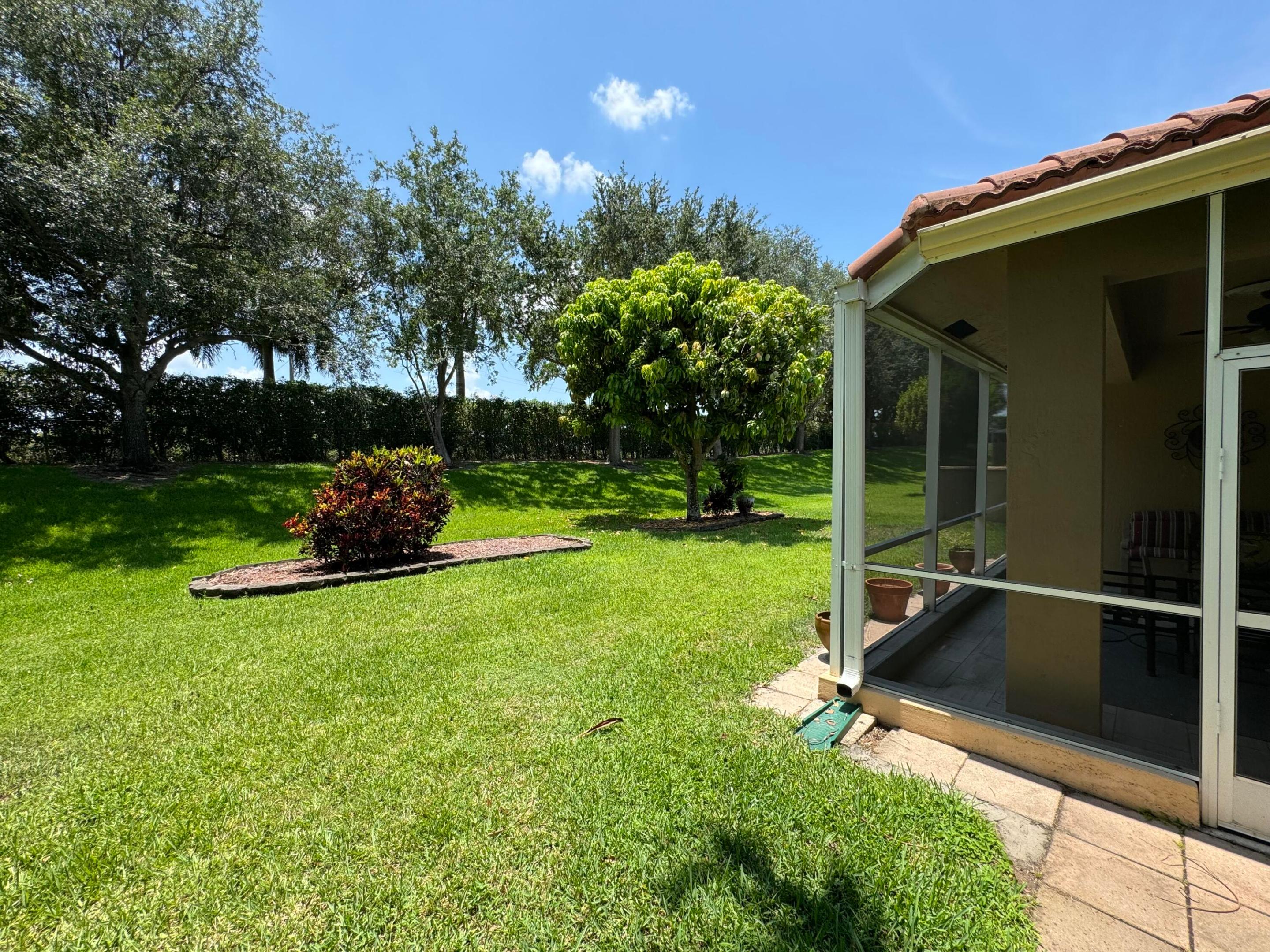 9158 Bay Point Circle