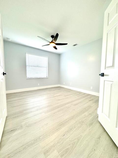 142 La Mancha Avenue