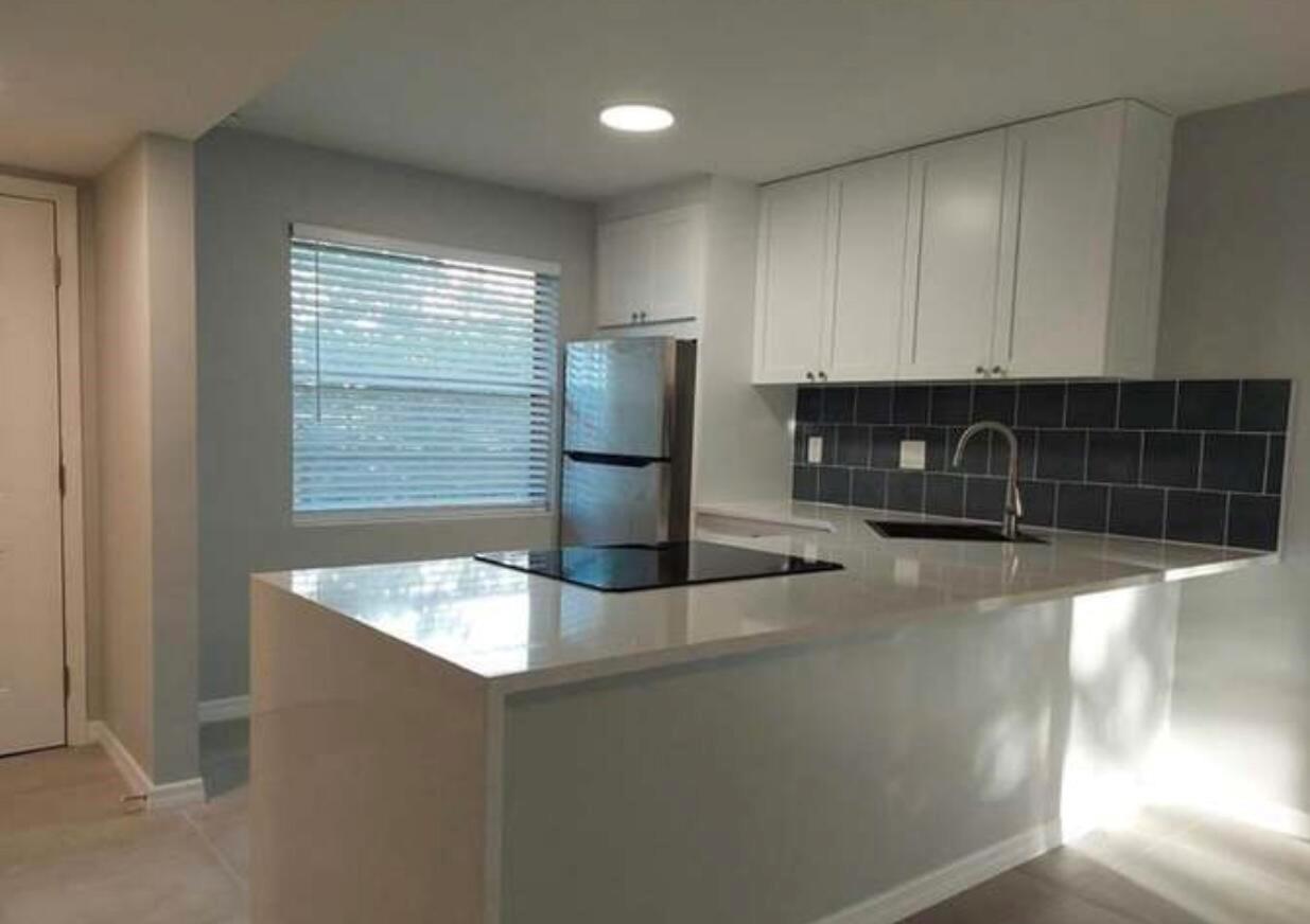 3301 NW 47th Terrace 308