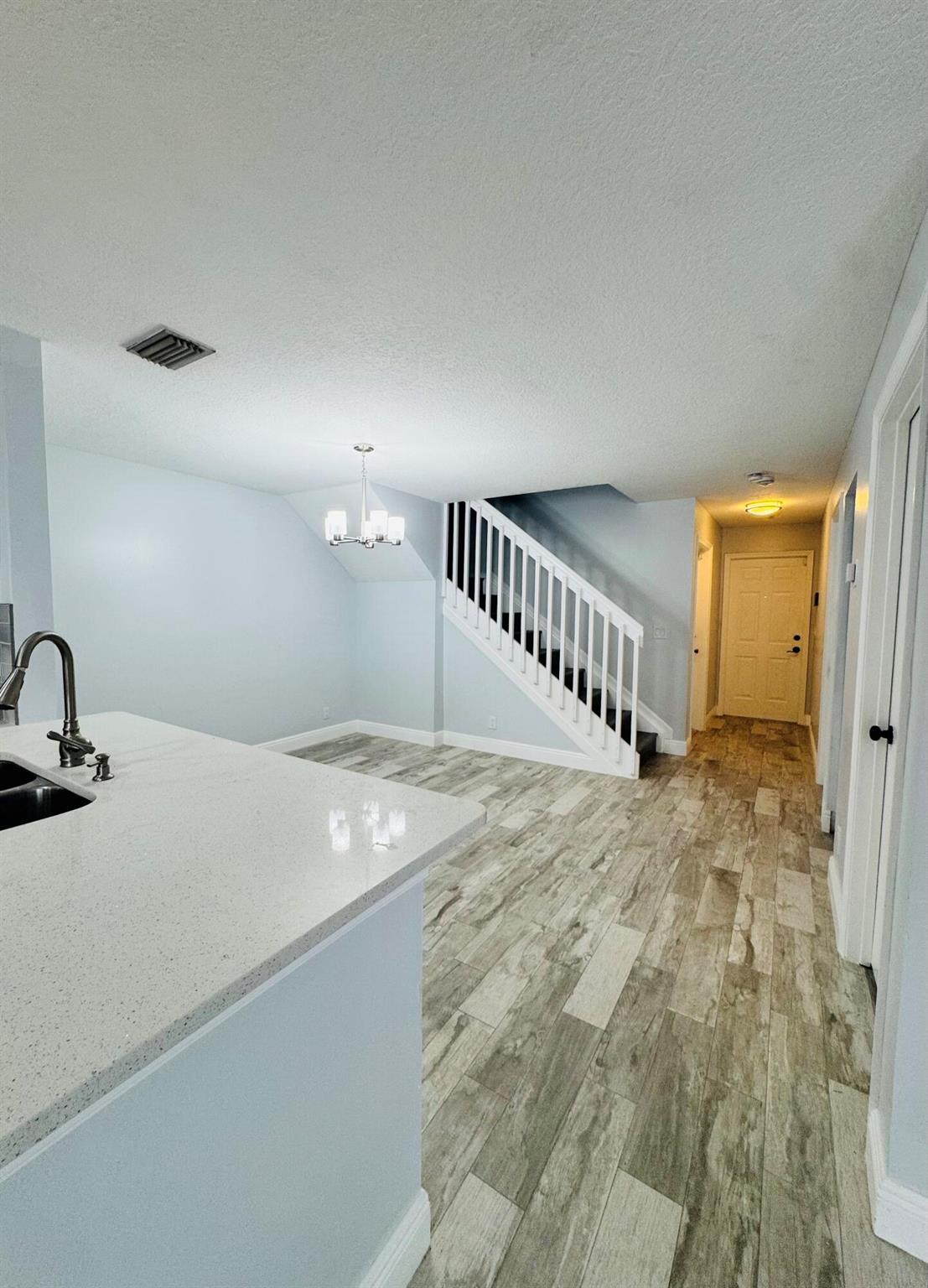 77 Fairway Lane