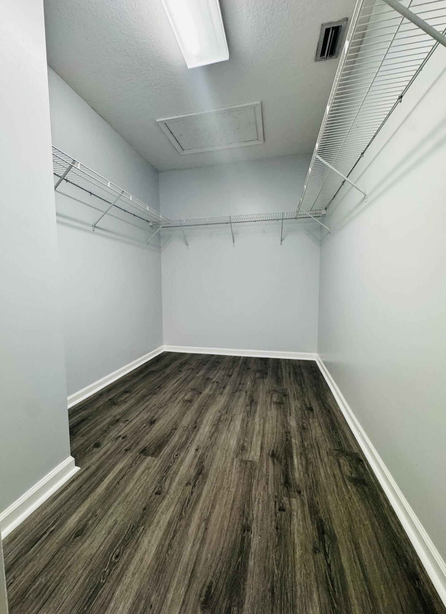 77 Fairway Lane